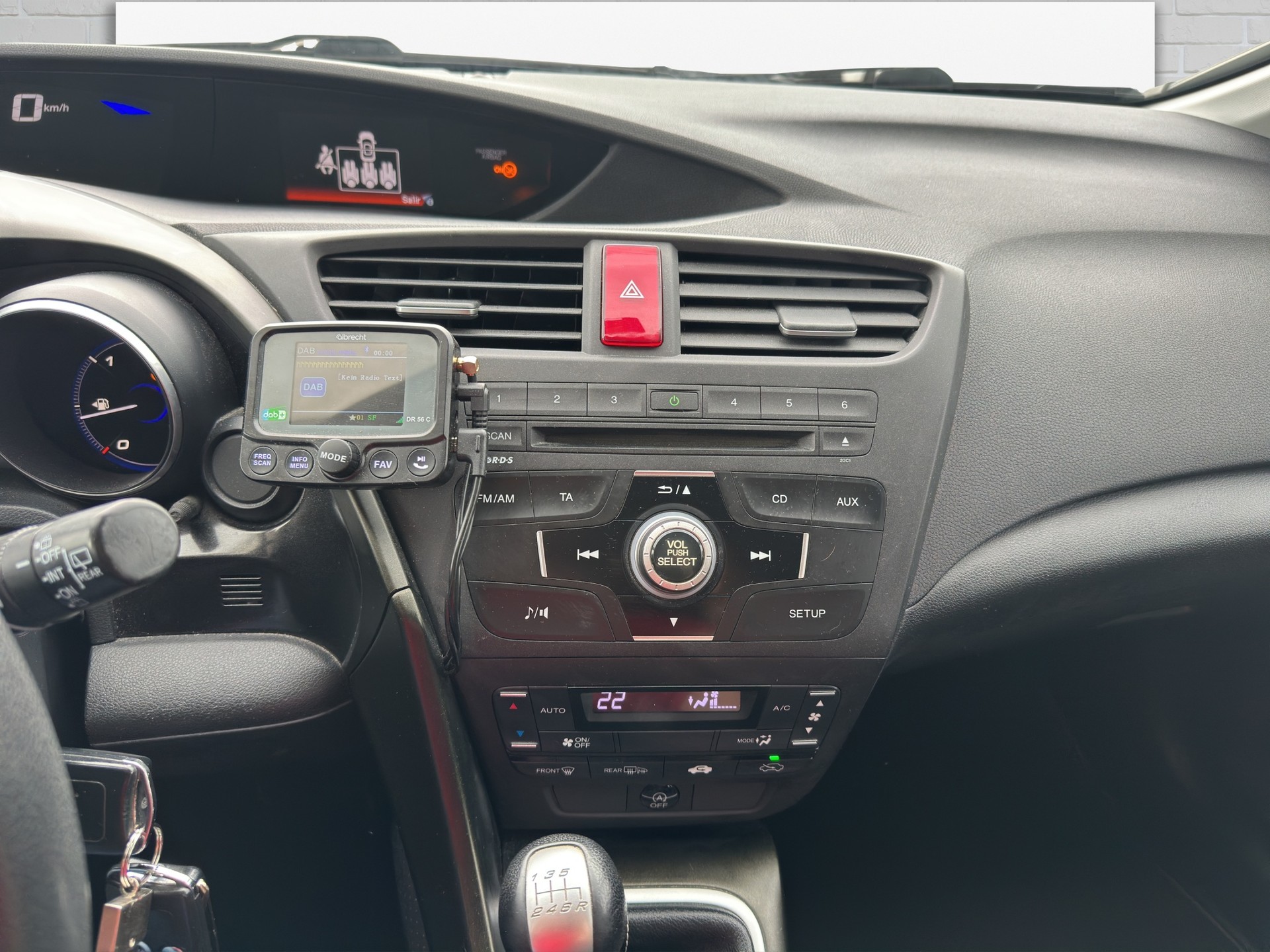 HONDA Civic 1.8i Comfort-image-9