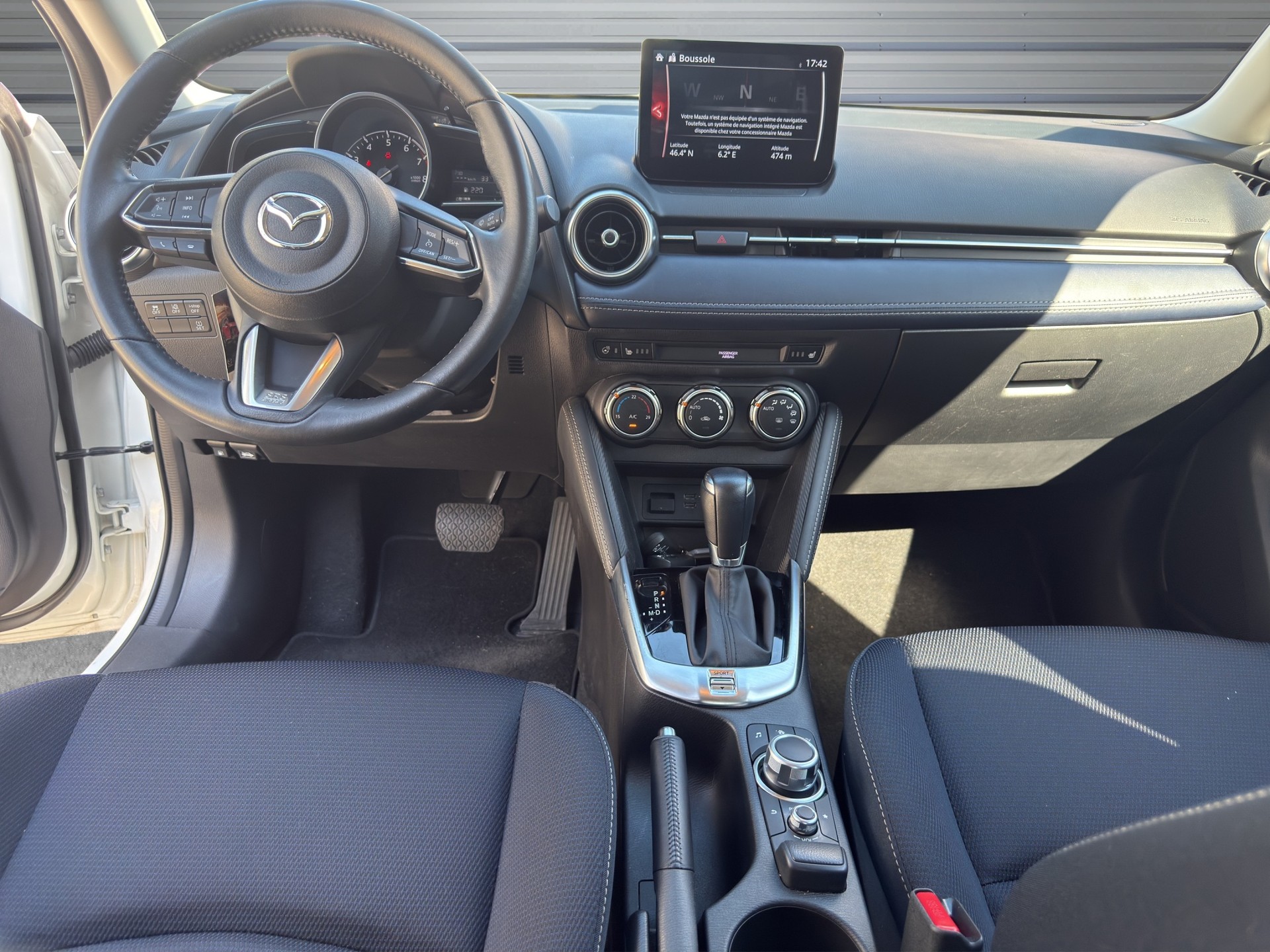 MAZDA 2 SKYACTIV-G 90 Revolution Automat-image-13
