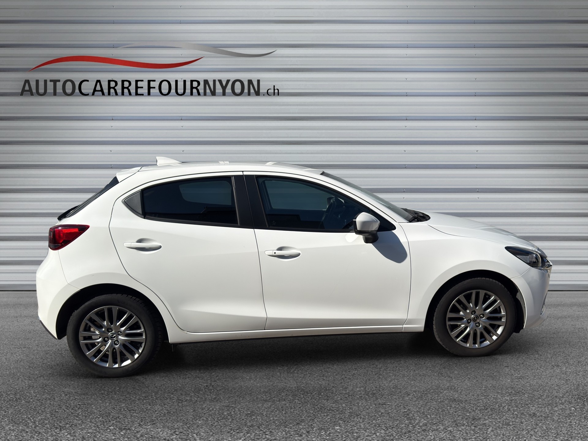MAZDA 2 SKYACTIV-G 90 Revolution Automat-image-6