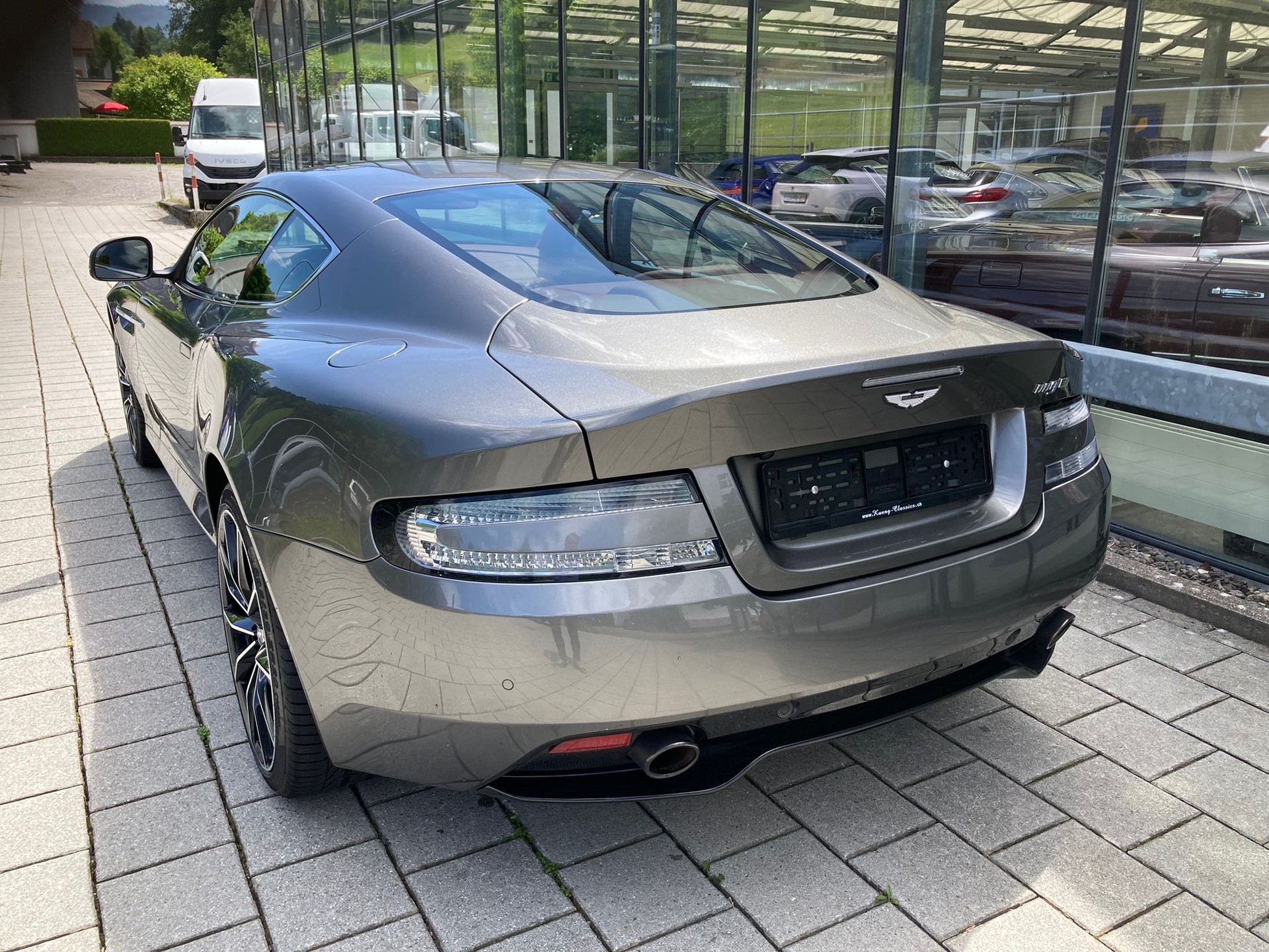 ASTON MARTIN DB9 GT Touchtronic 2-image-3