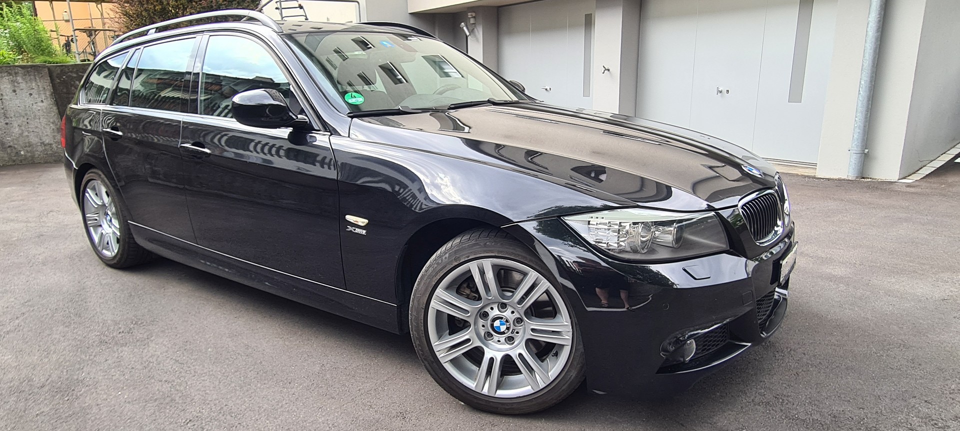 BMW 325i xDrive Touring E91-image-3