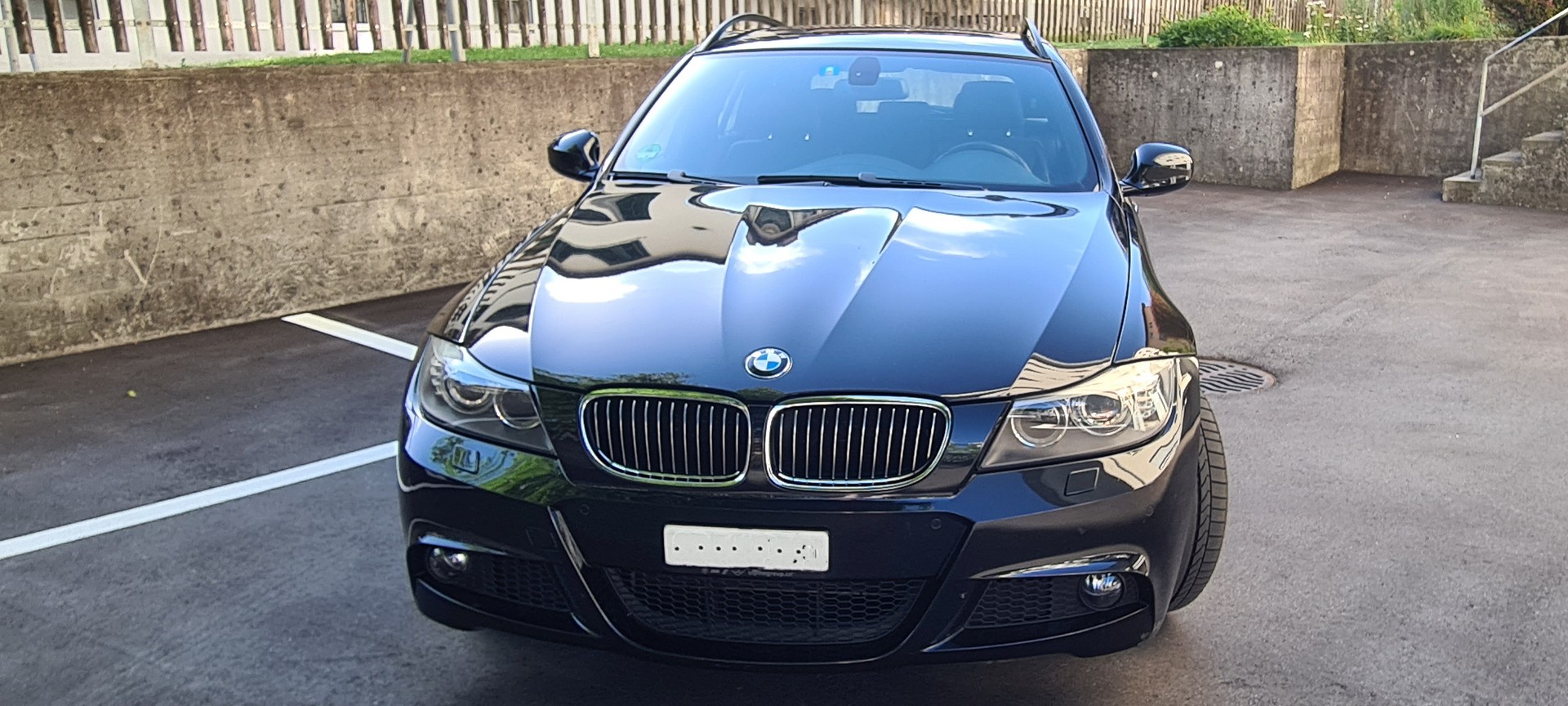 BMW 325i xDrive Touring E91-image-4