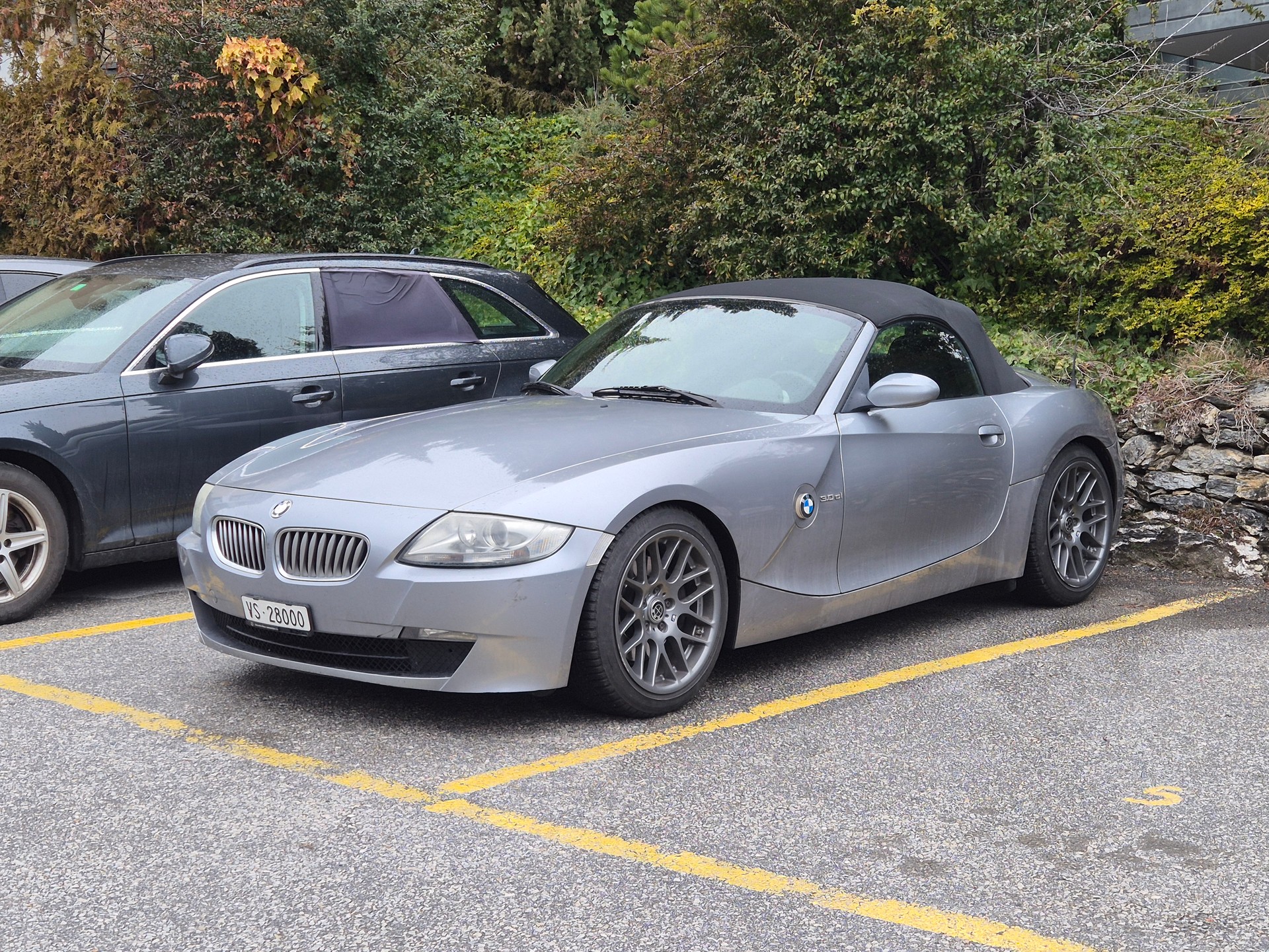BMW 3.0si-image-5