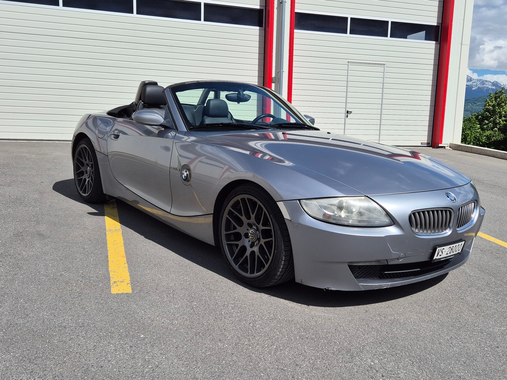 BMW 3.0si-image-2