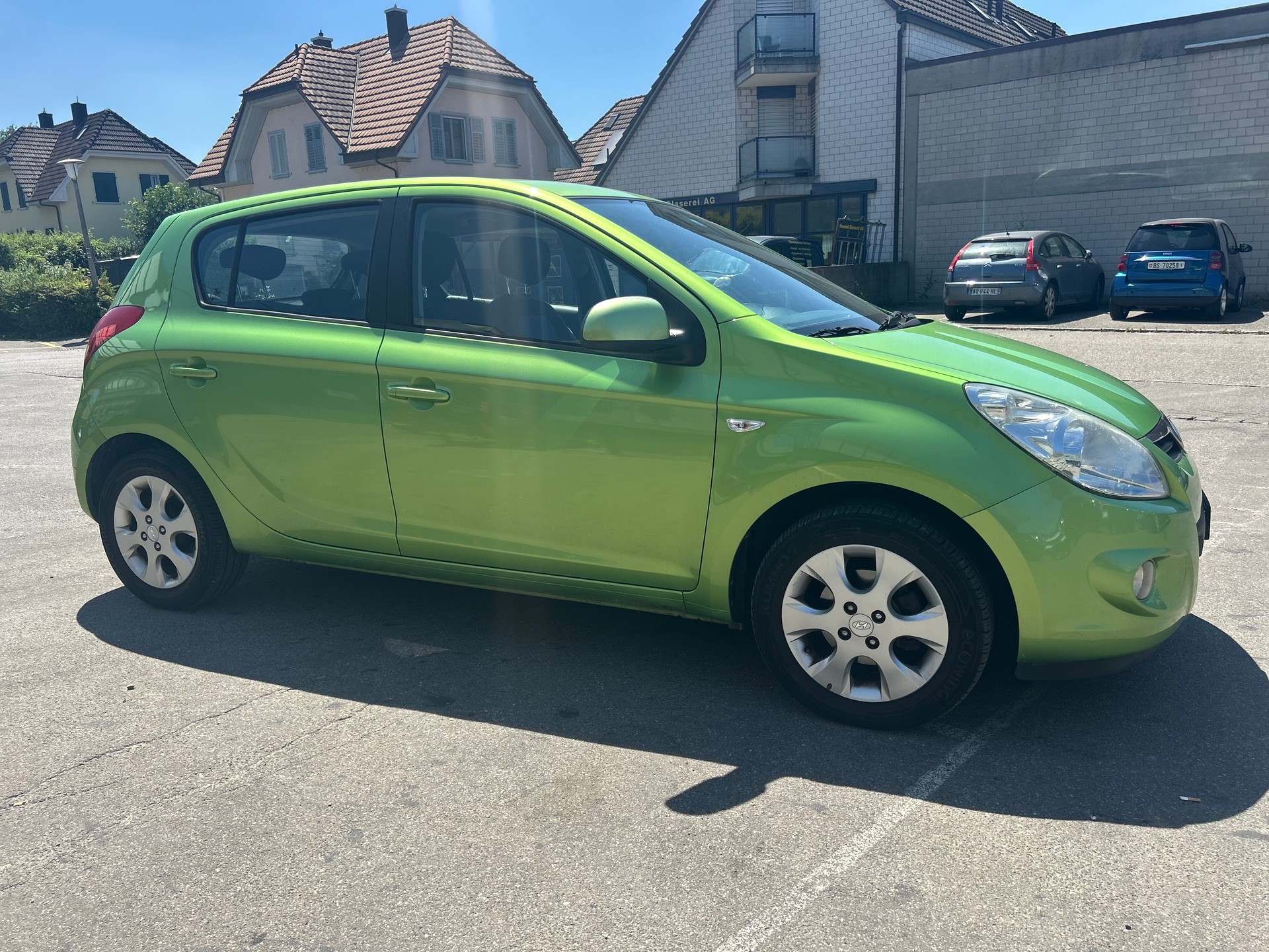 HYUNDAI i20 1.4 Swiss Plus Edition-image-0