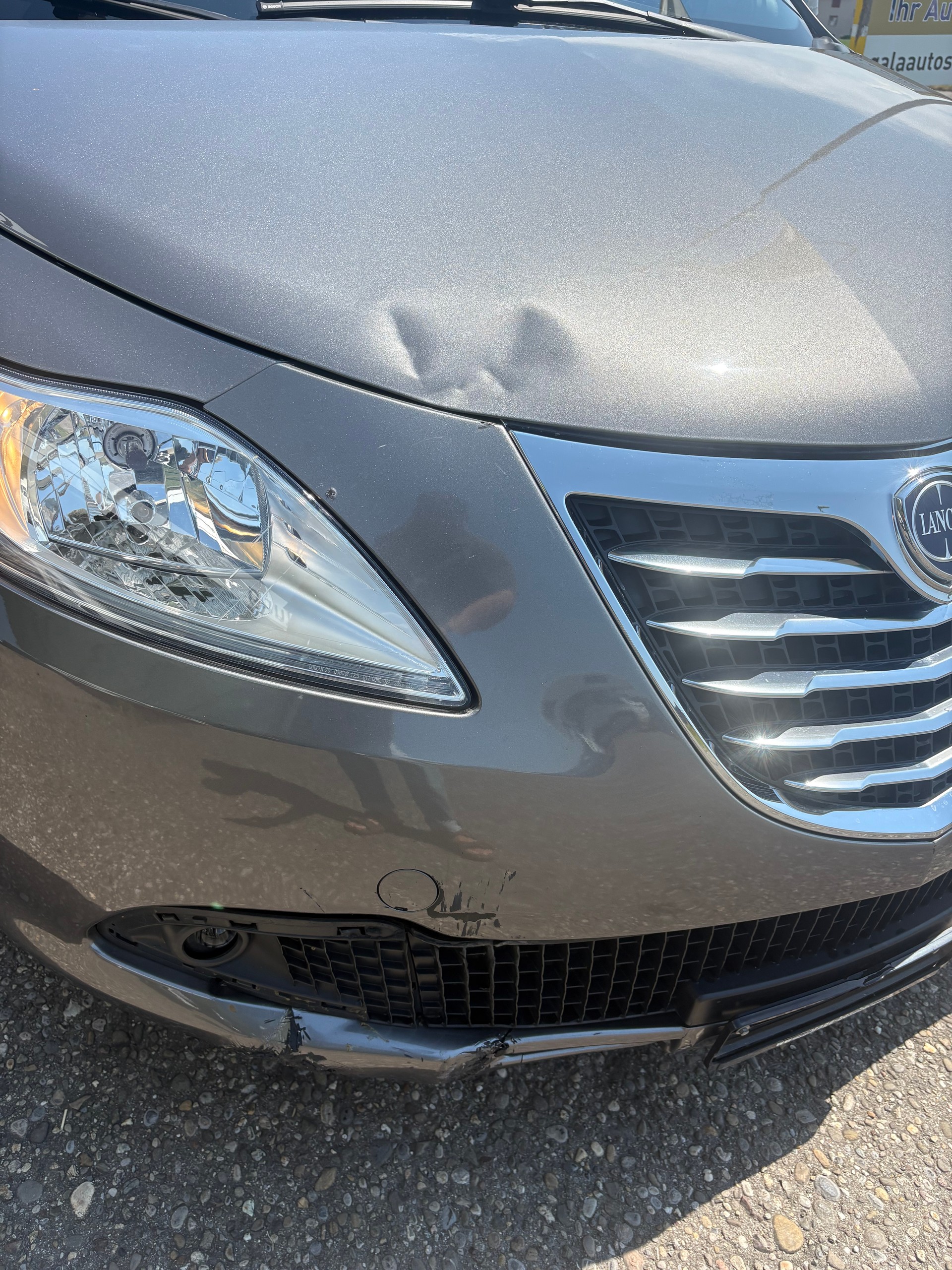 LANCIA Ypsilon 1.2 Silver-image-12