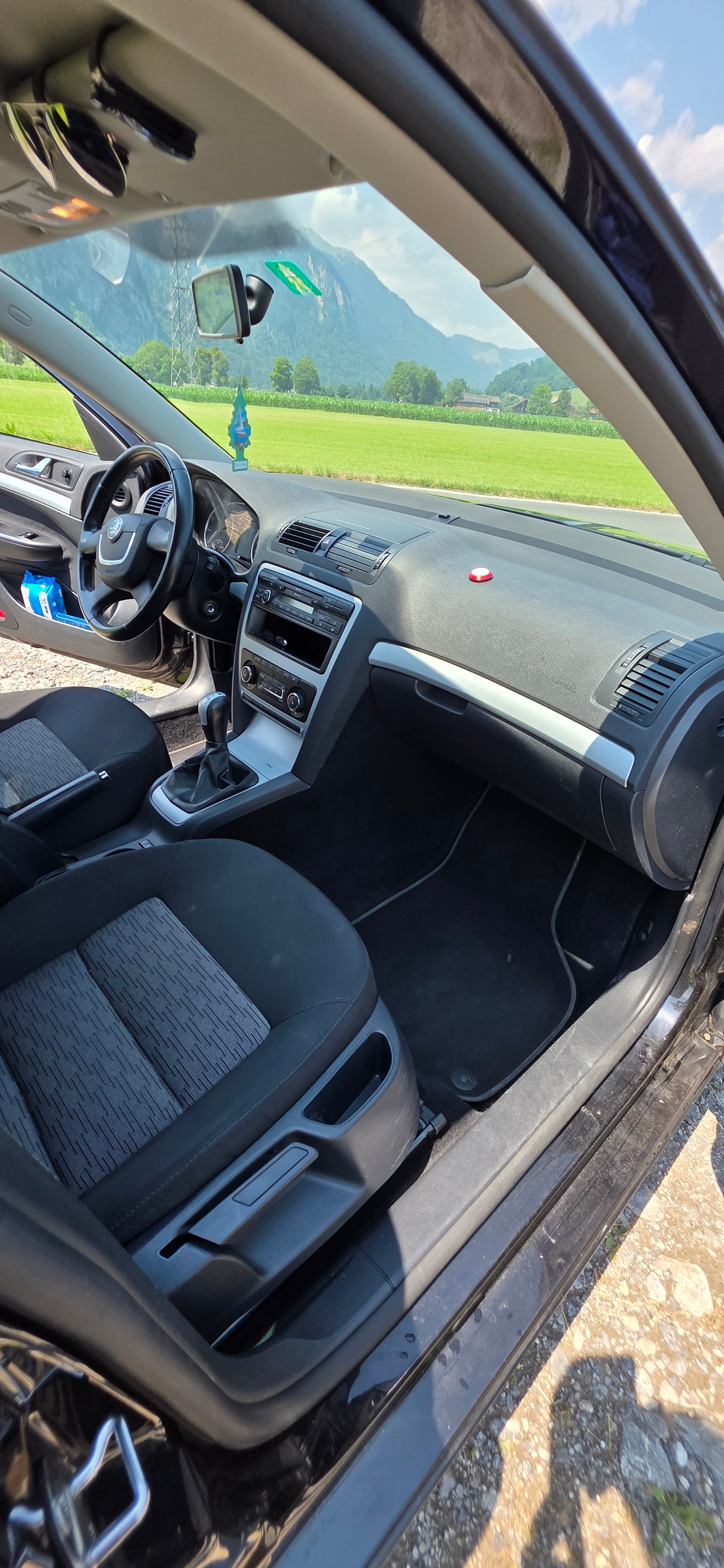 SKODA 1.8 T-FSI Adventure 4x4-image-4