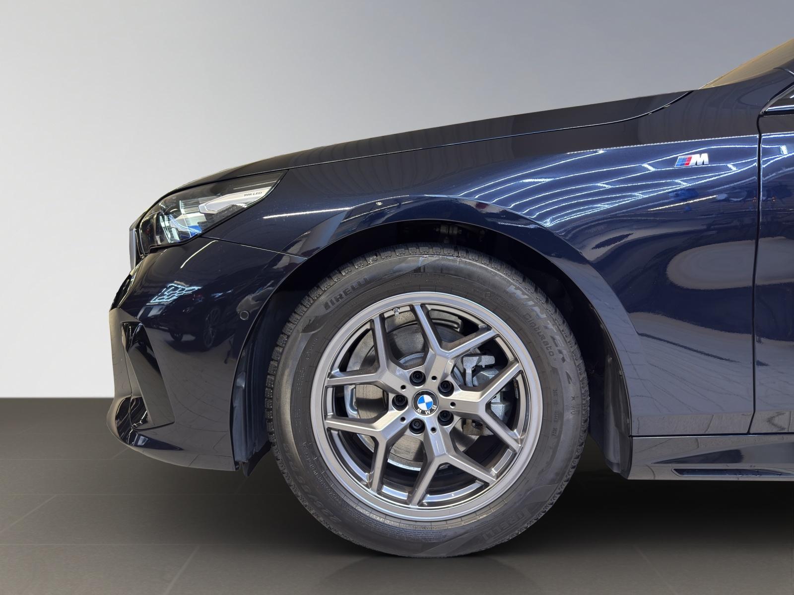 BMW 520d xDrive M-SportPaket-image-16