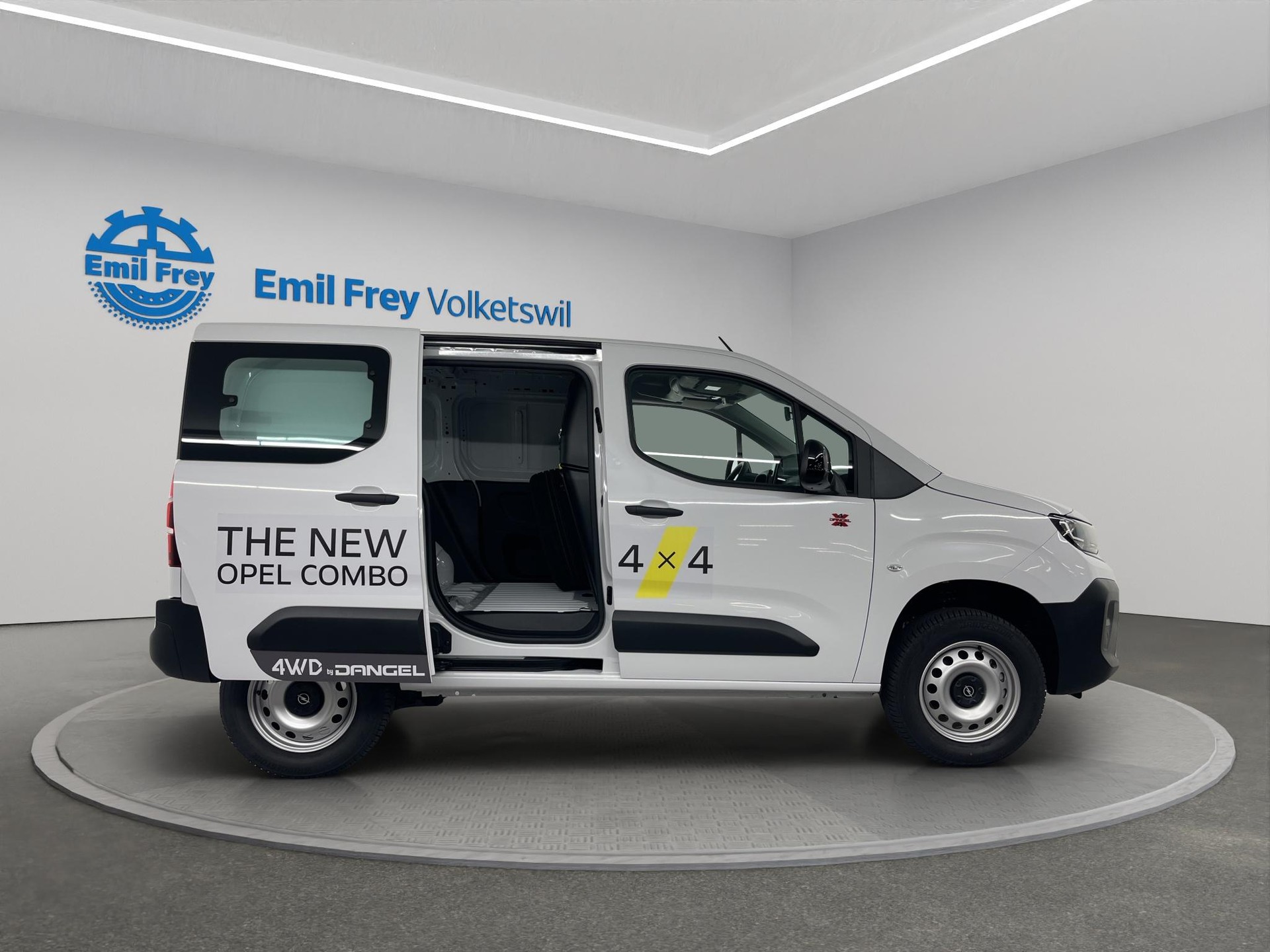 OPEL Combo Cargo 2.4 t 1.5 D S/S 4x4-image-4