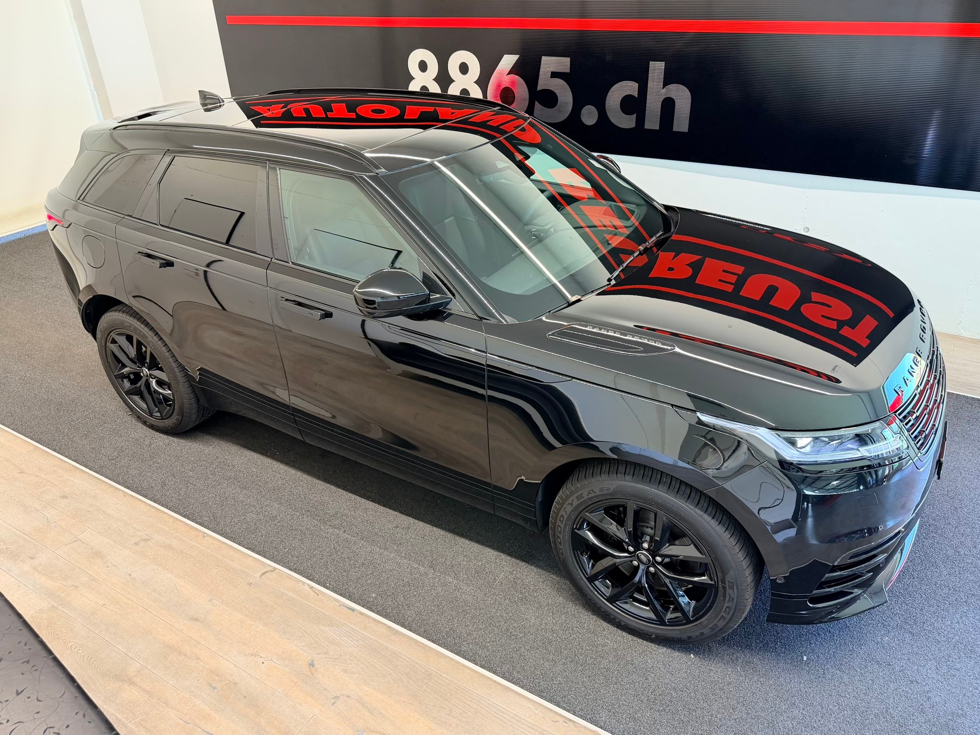 LAND ROVER Range Rover Velar Dynamic SE P 400 Automatic-image-3