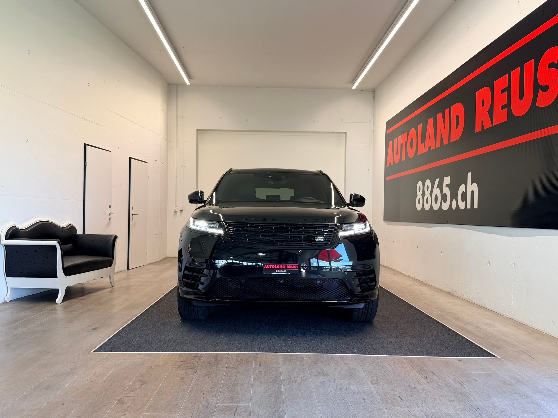 LAND ROVER Range Rover Velar Dynamic SE P 400 Automatic-image-1