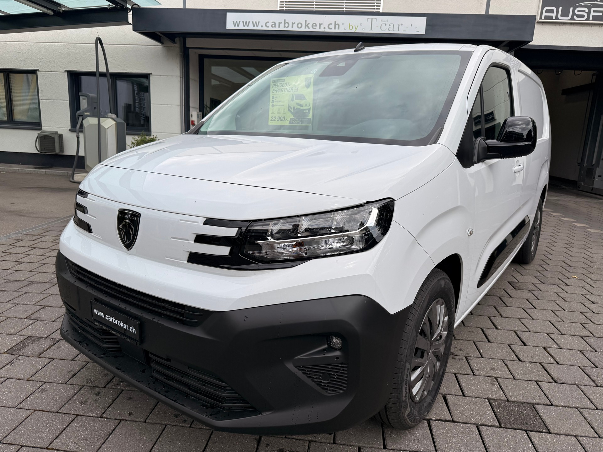 PEUGEOT Kasten Lang 50kWh