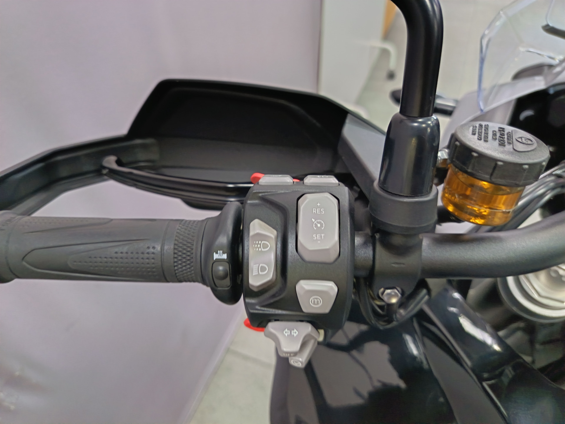 TRIUMPH Tiger 1200 GT Pro-image-6