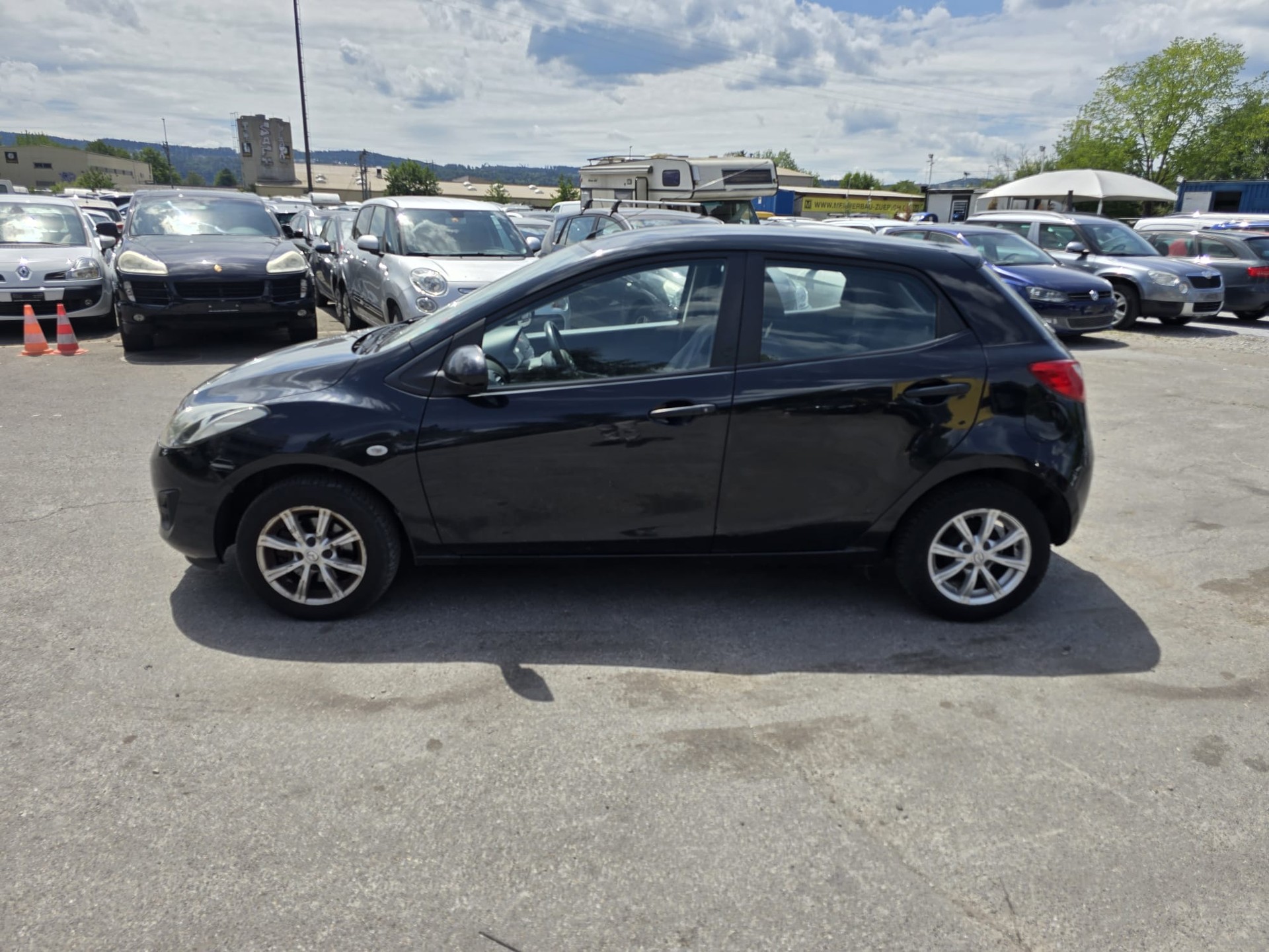 MAZDA 2 1.3i 16V Confort-image-5