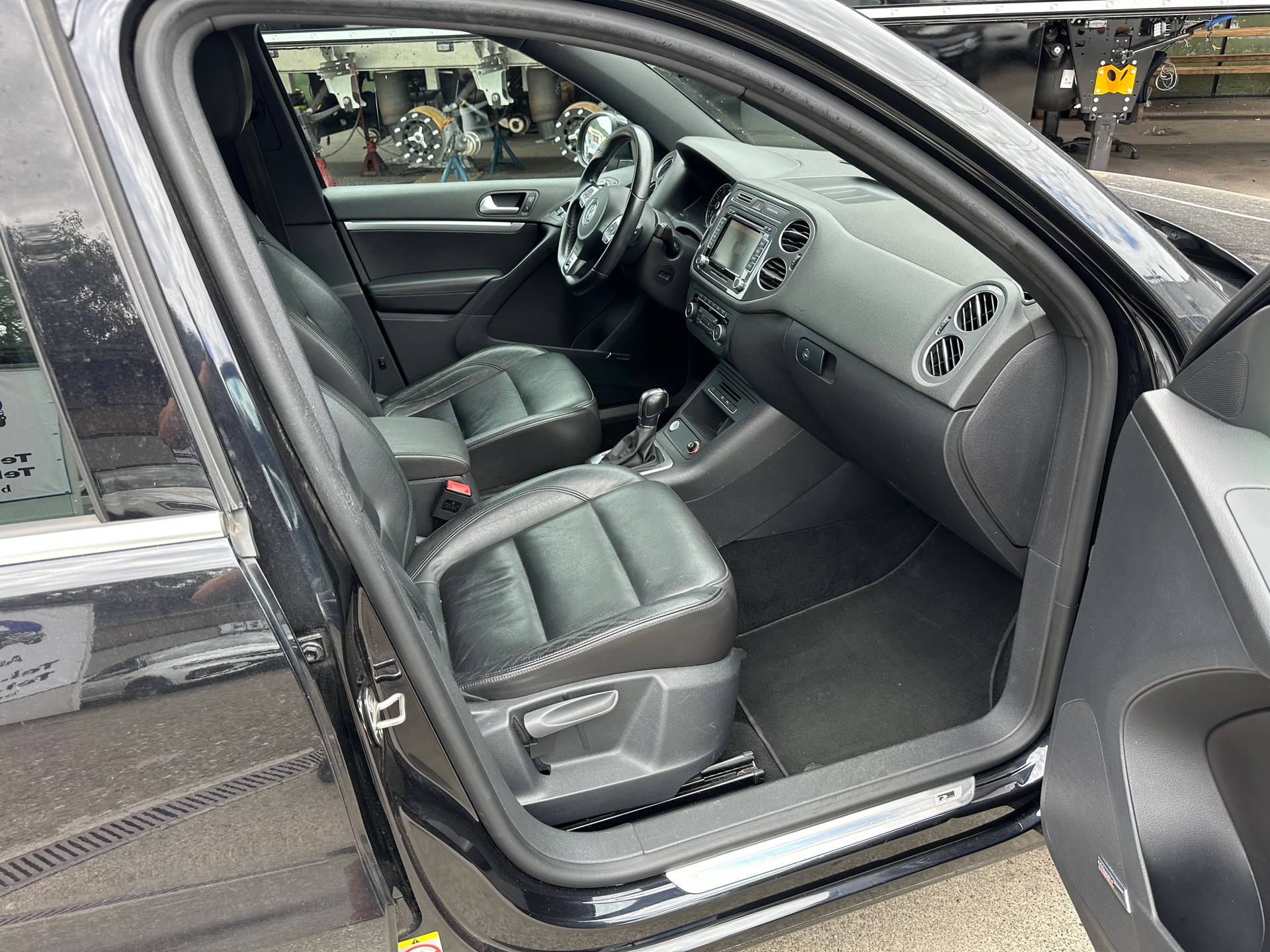 VW Tiguan 2.0 TSI Cup R-Line 4Motion DSG-image-9