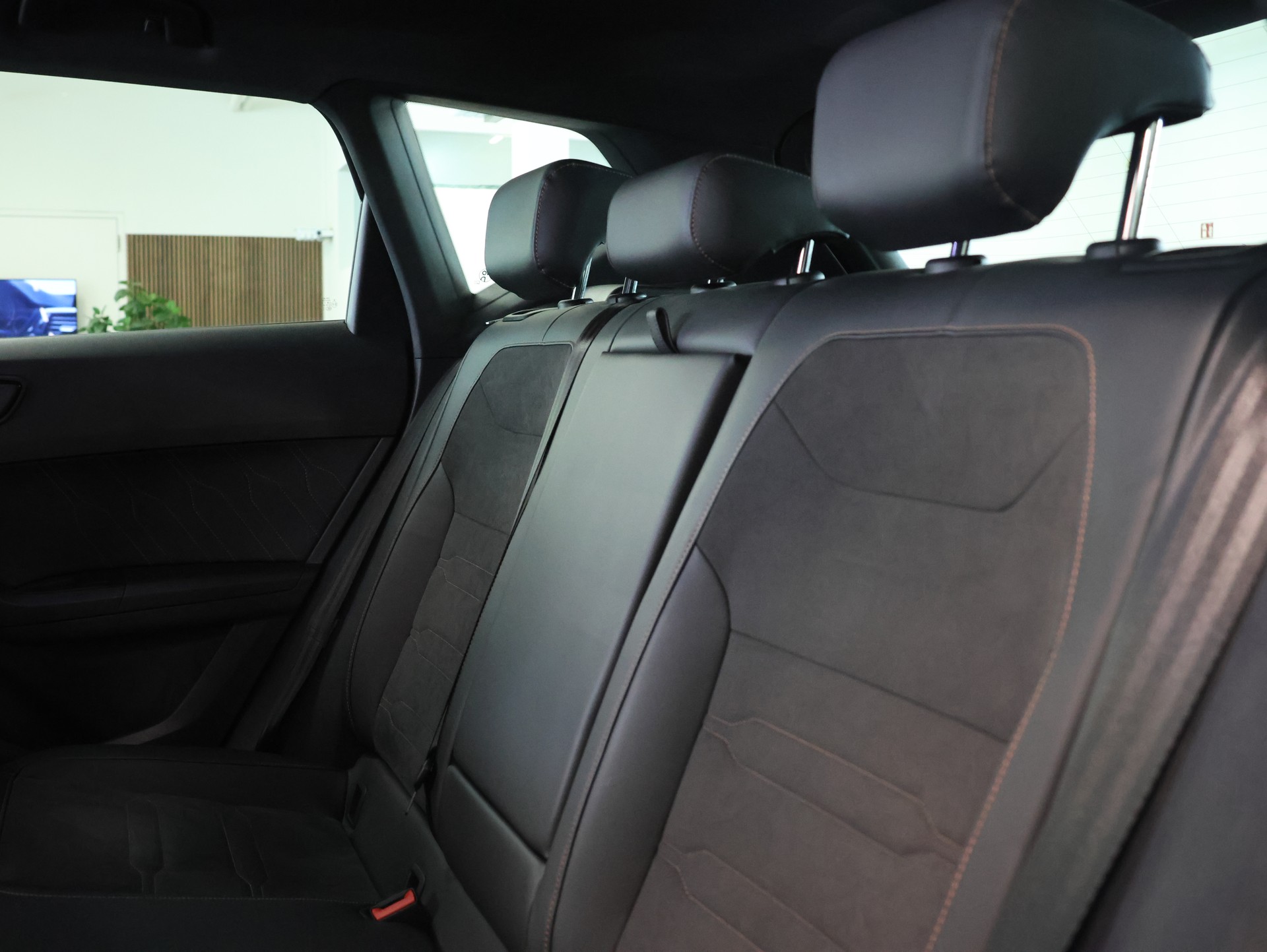 CUPRA Ateca 2.0TSI 4Drive DSG *360 Kamera* *Sitzheizung*-image-21