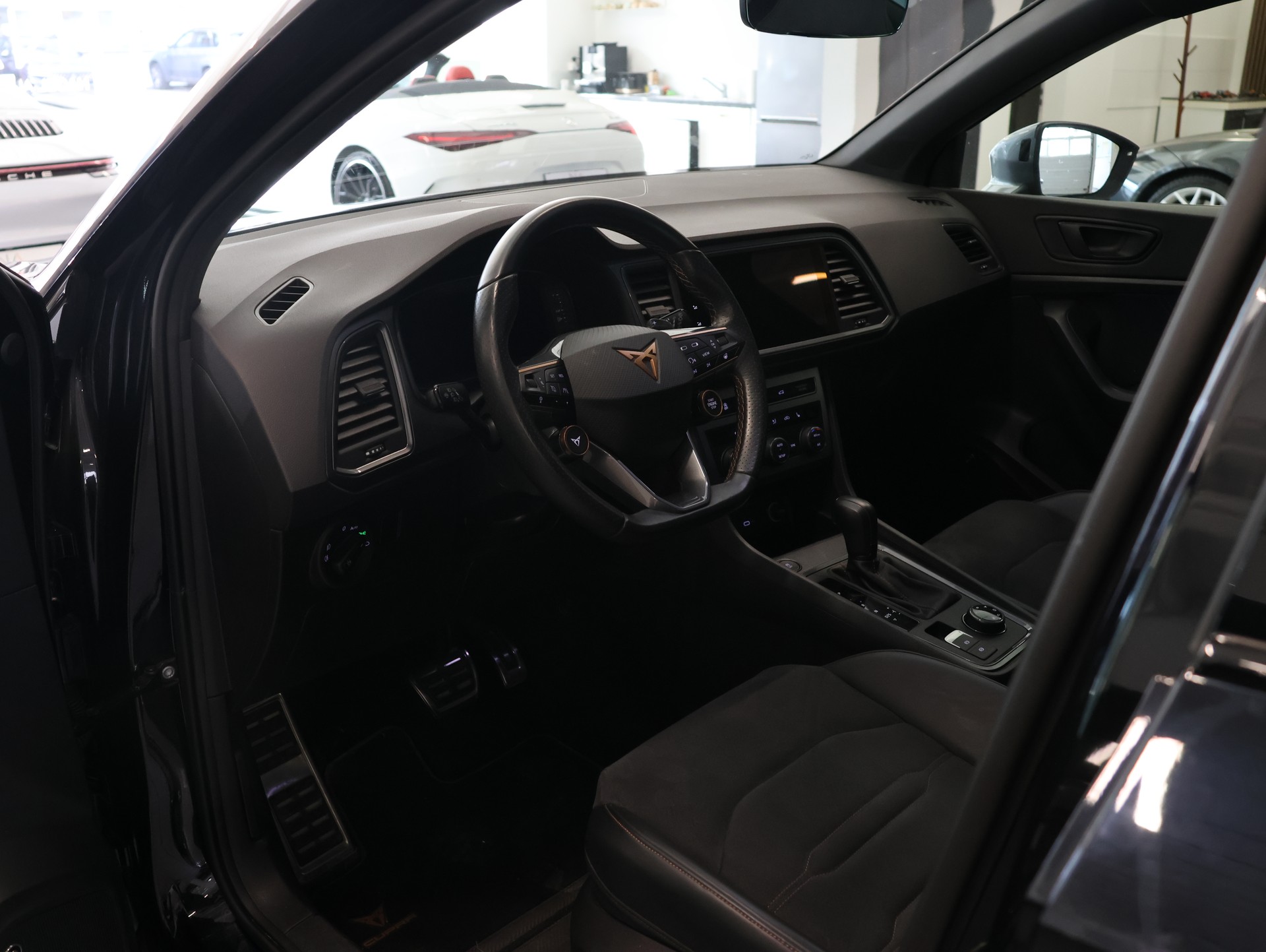 CUPRA Ateca 2.0TSI 4Drive DSG *360 Kamera* *Sitzheizung*-image-10