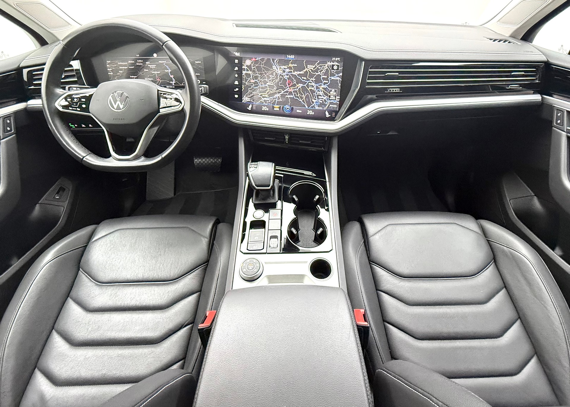 VW Touareg 3.0 TDI Elegance Tiptronic-image-7