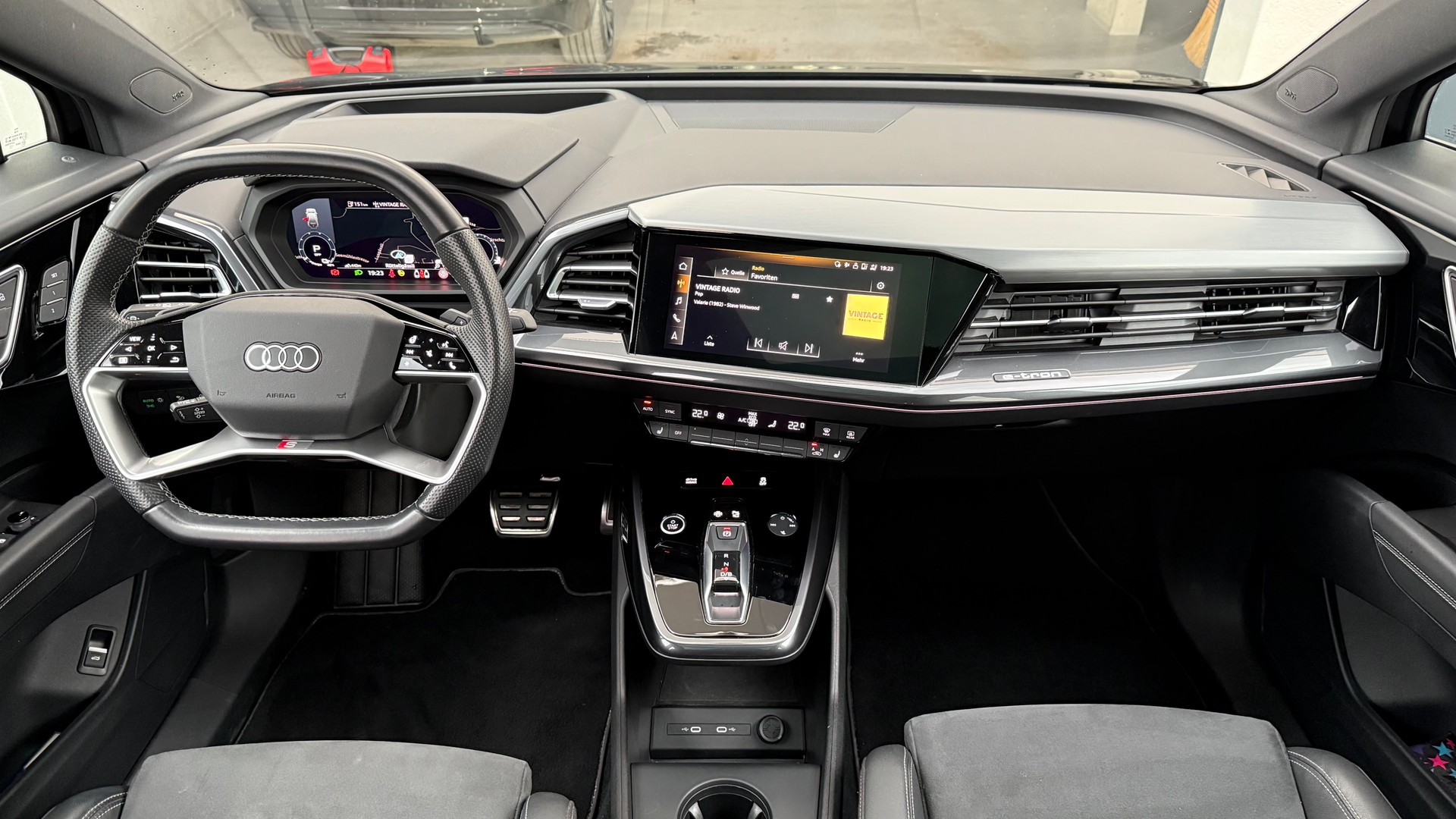 AUDI 50 quattro-image-1