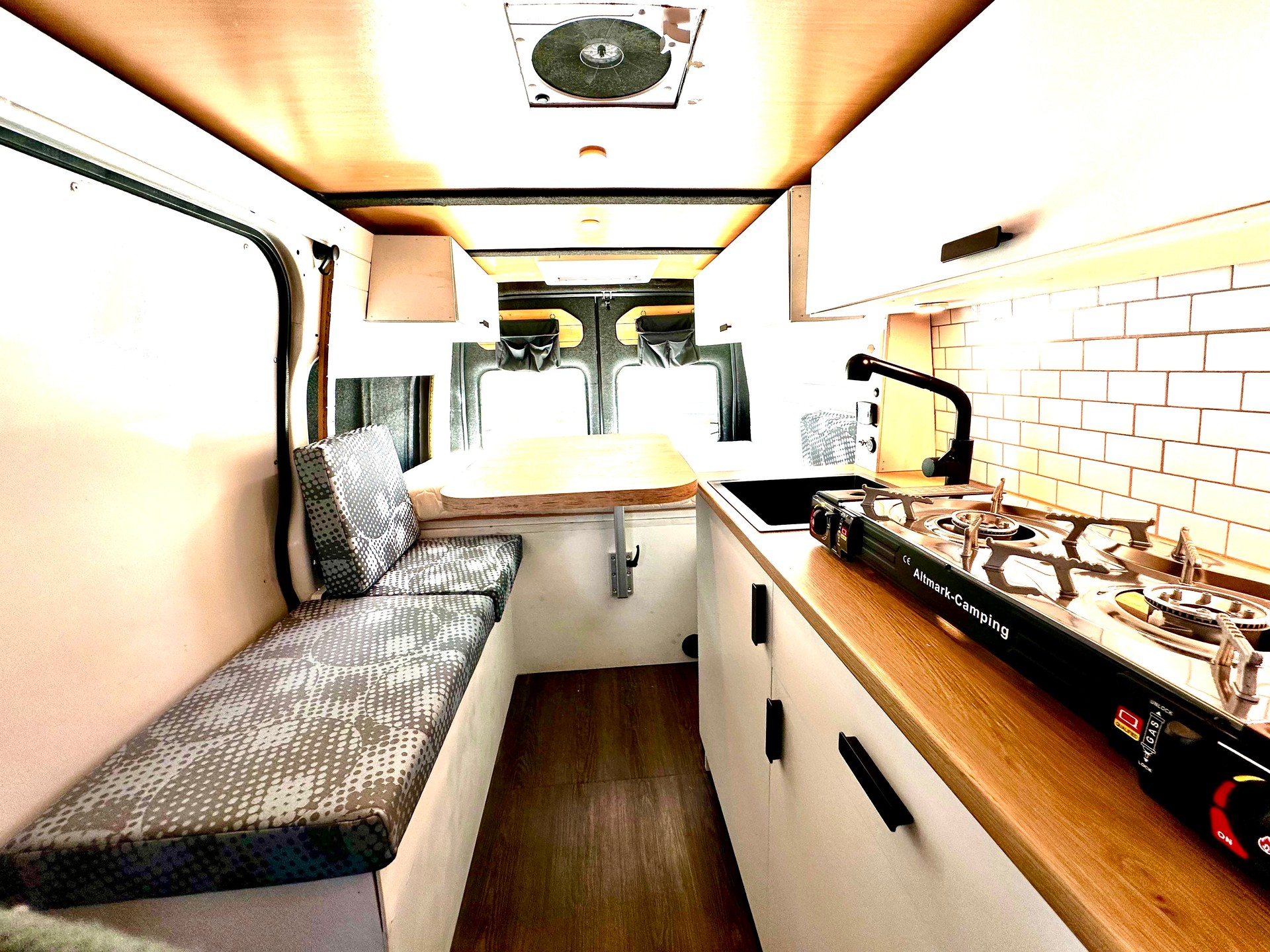FORD 2.4TDCi 140PS CAMPER ***VÖLLIG AUTARK*** neuer Ausbau-image-14