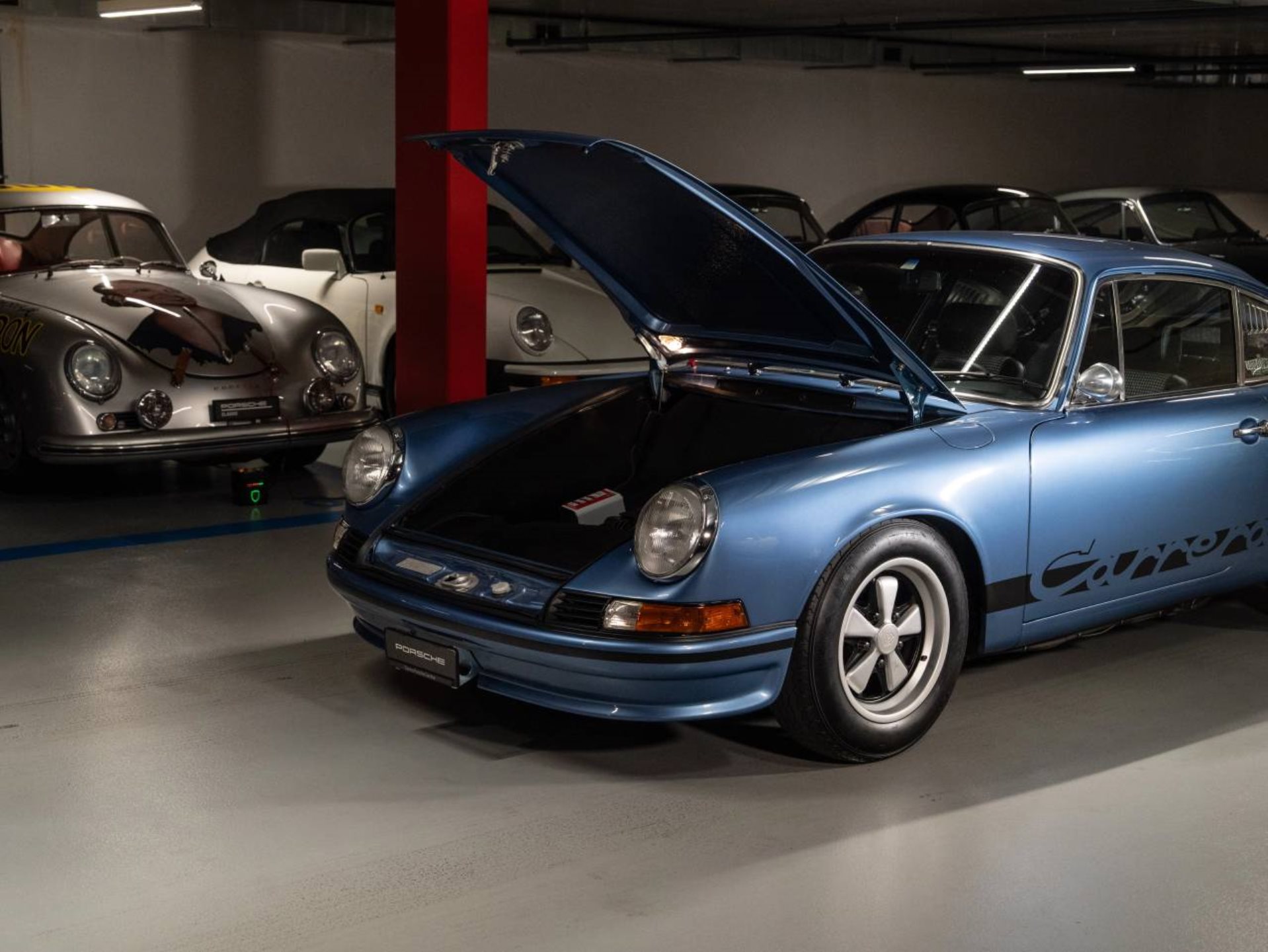 PORSCHE 911 T 2.4 Coupé-image-21