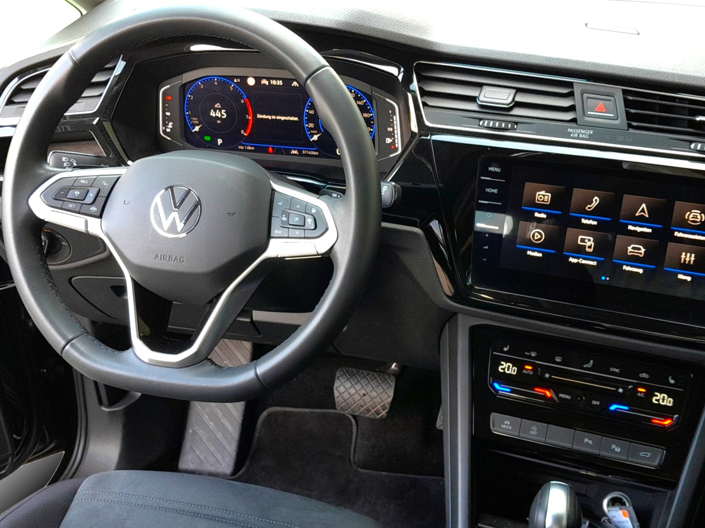 VW Touran 1.5 TSI EVO Highline DSG-image-8