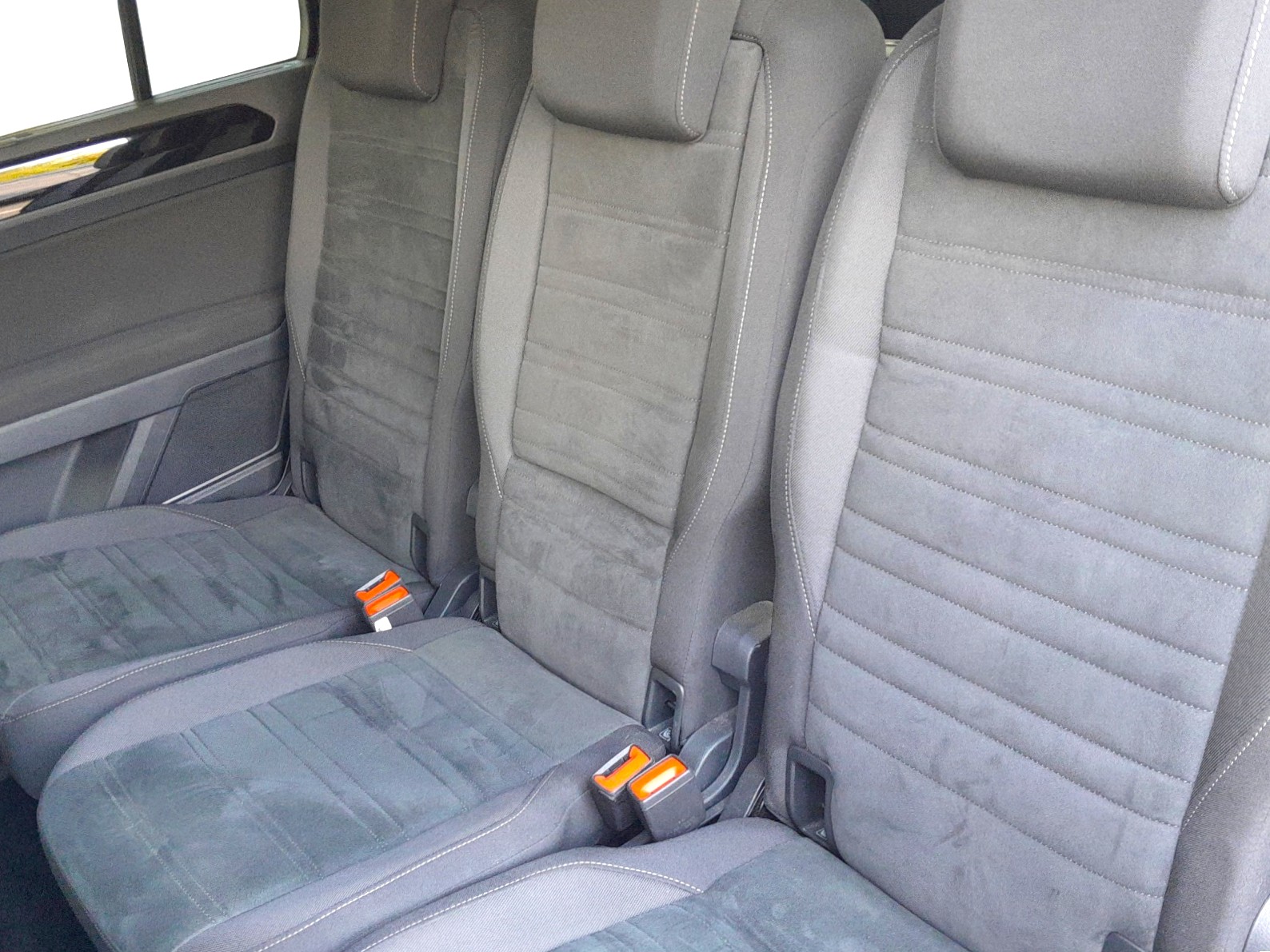 VW Touran 1.5 TSI EVO Highline DSG-image-11