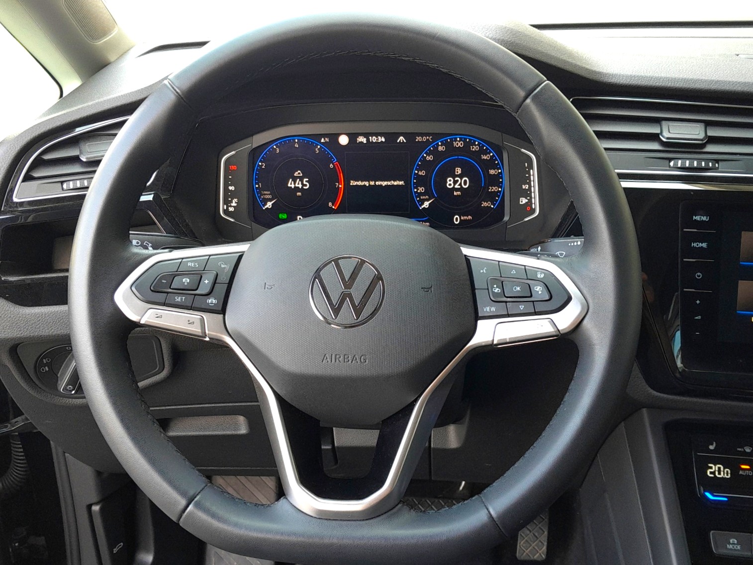 VW Touran 1.5 TSI EVO Highline DSG-image-9