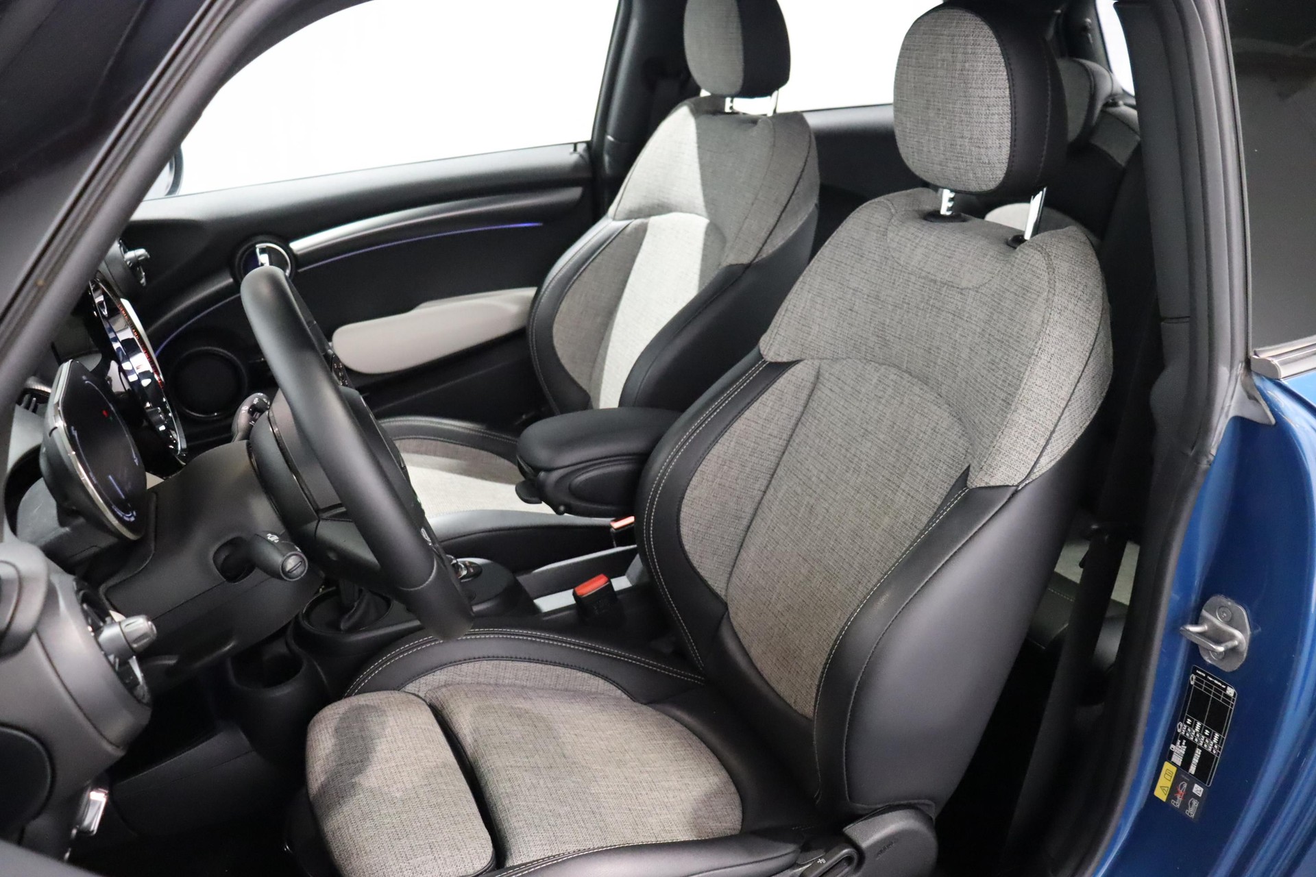 MINI F56 Cooper SE-image-10