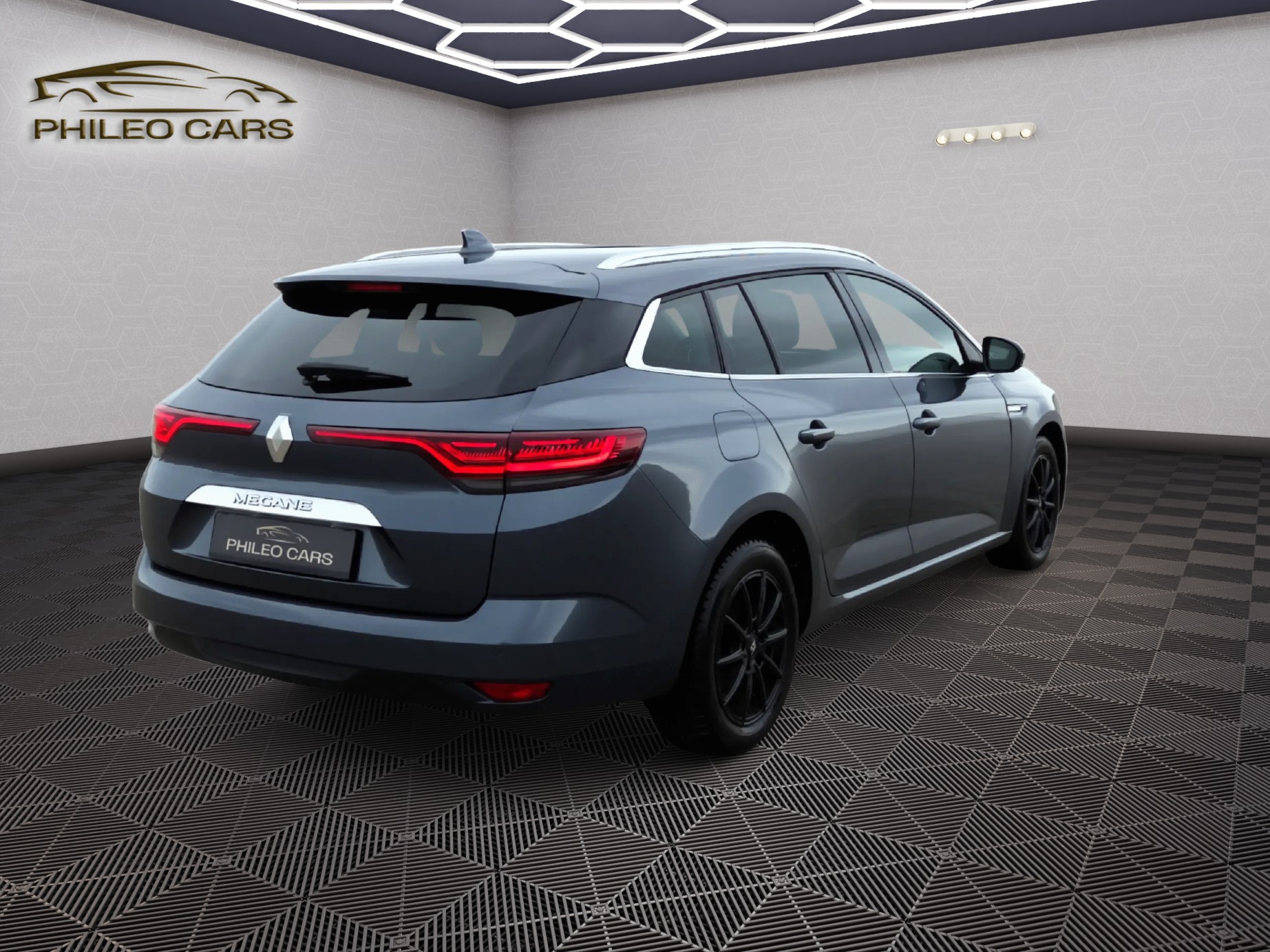 RENAULT Mégane Grandtour 1.3 16V Turbo Techno EDC-image-5