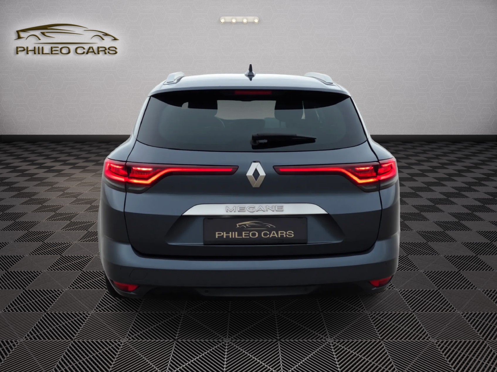 RENAULT Mégane Grandtour 1.3 16V Turbo Techno EDC-image-7