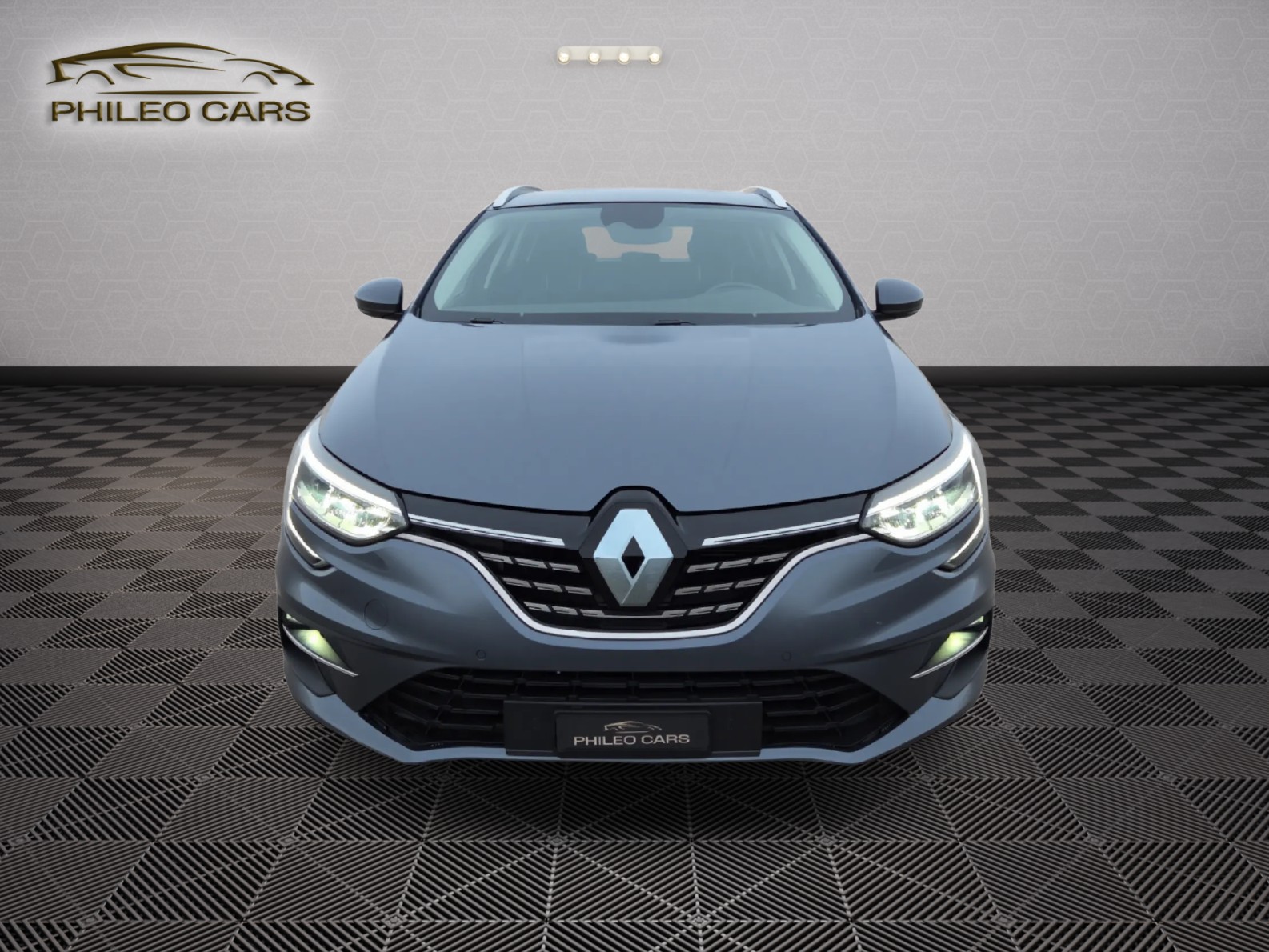 RENAULT Mégane Grandtour 1.3 16V Turbo Techno EDC-image-1