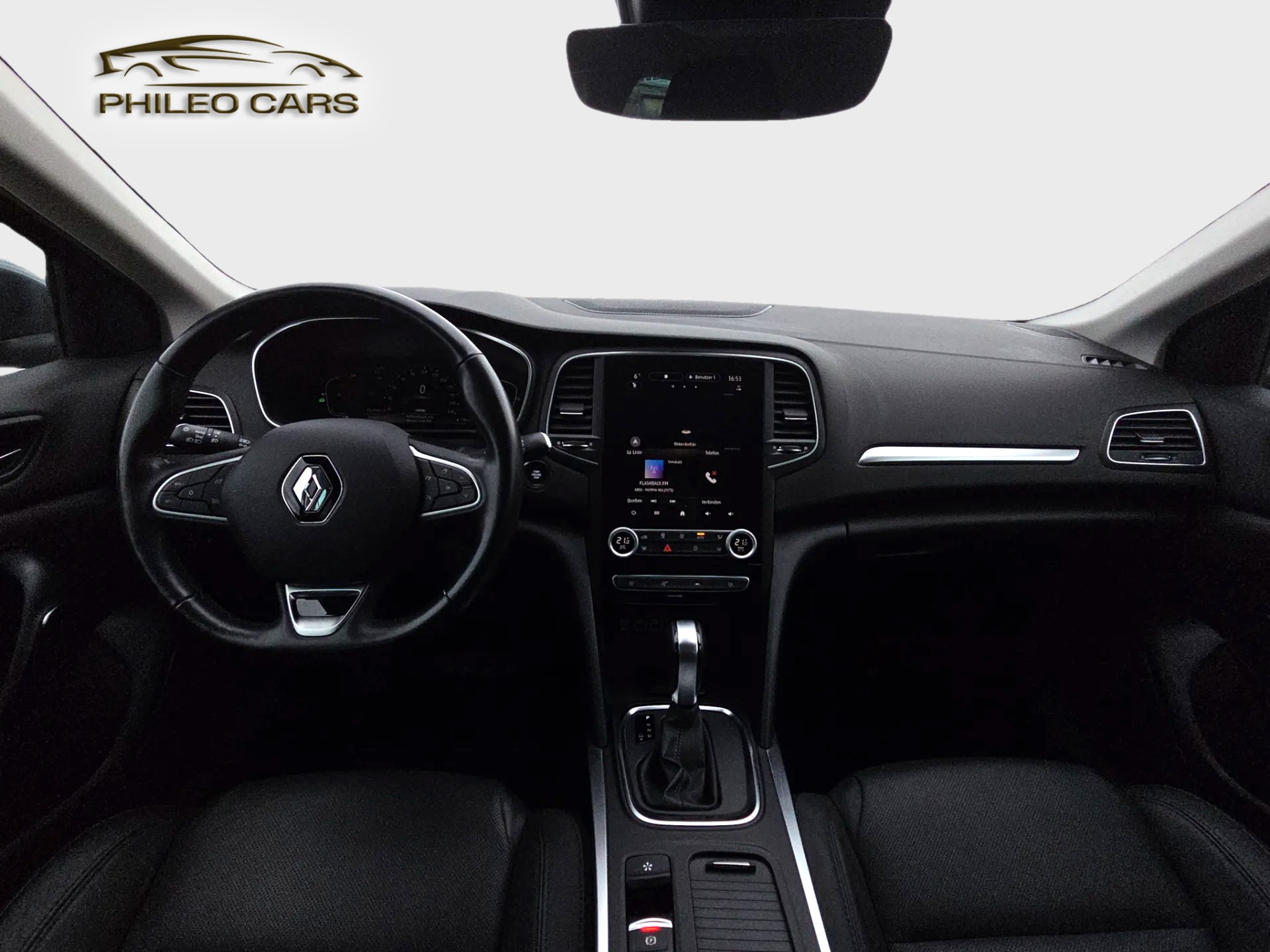 RENAULT Mégane Grandtour 1.3 16V Turbo Techno EDC-image-10
