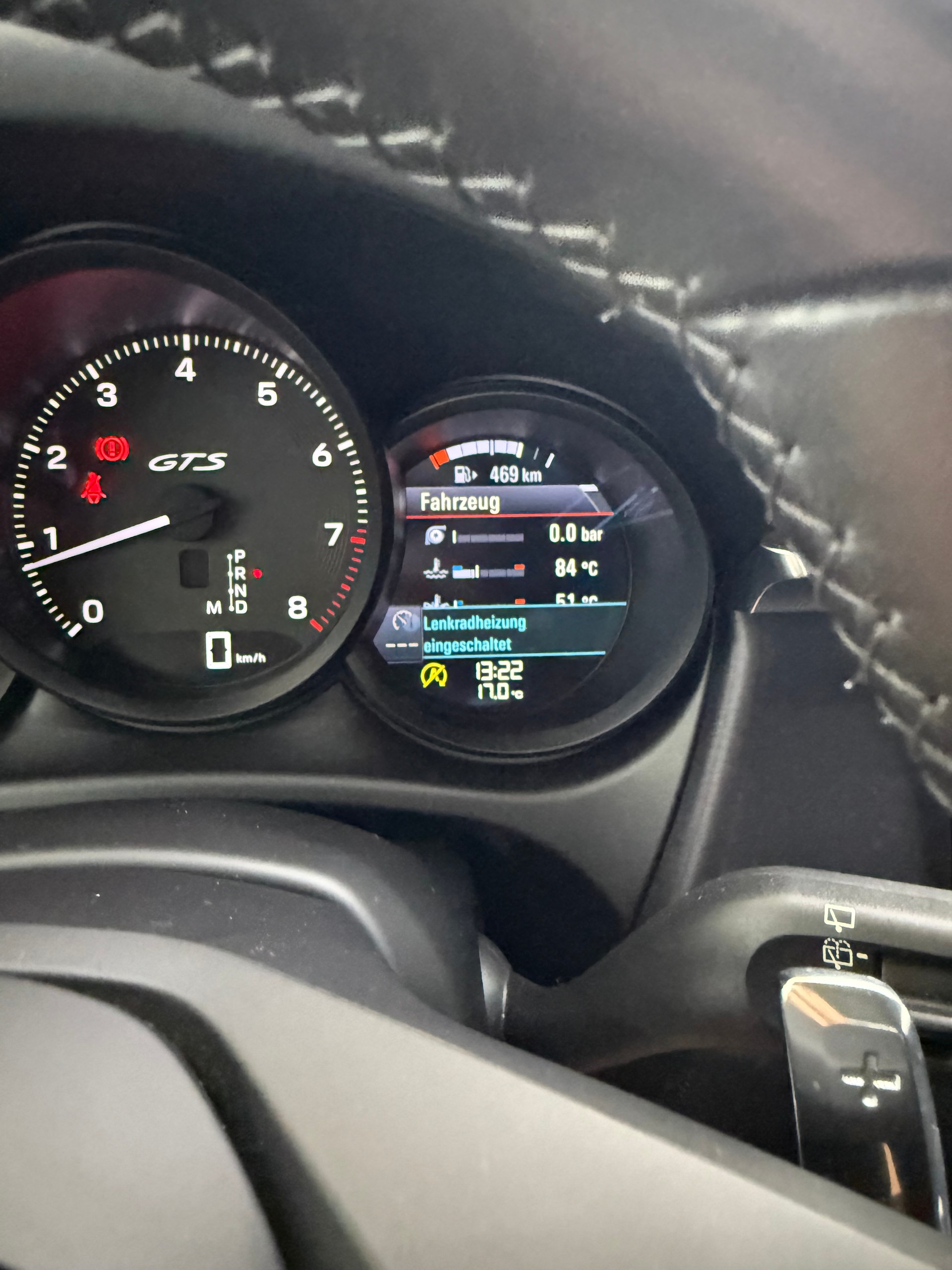 PORSCHE Macan GTS PDK-image-23