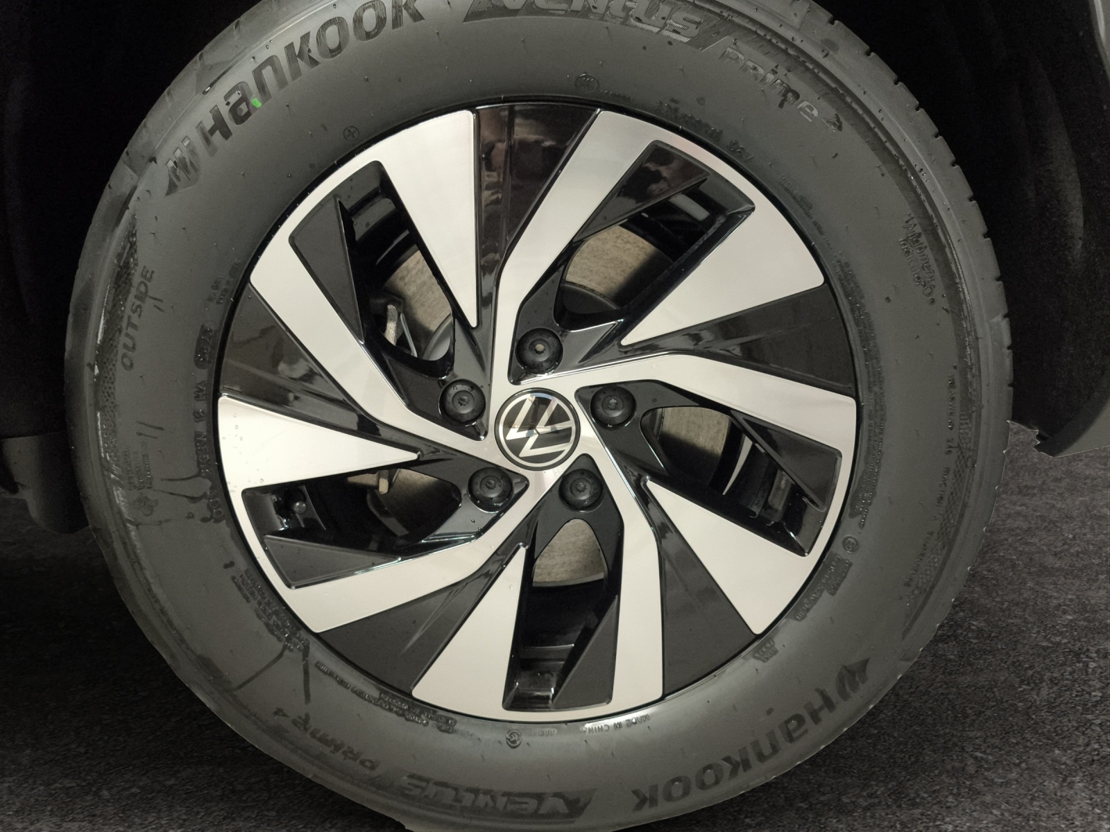 VW T-Roc 1.5 eTSI mHEV Trend DSG-image-13