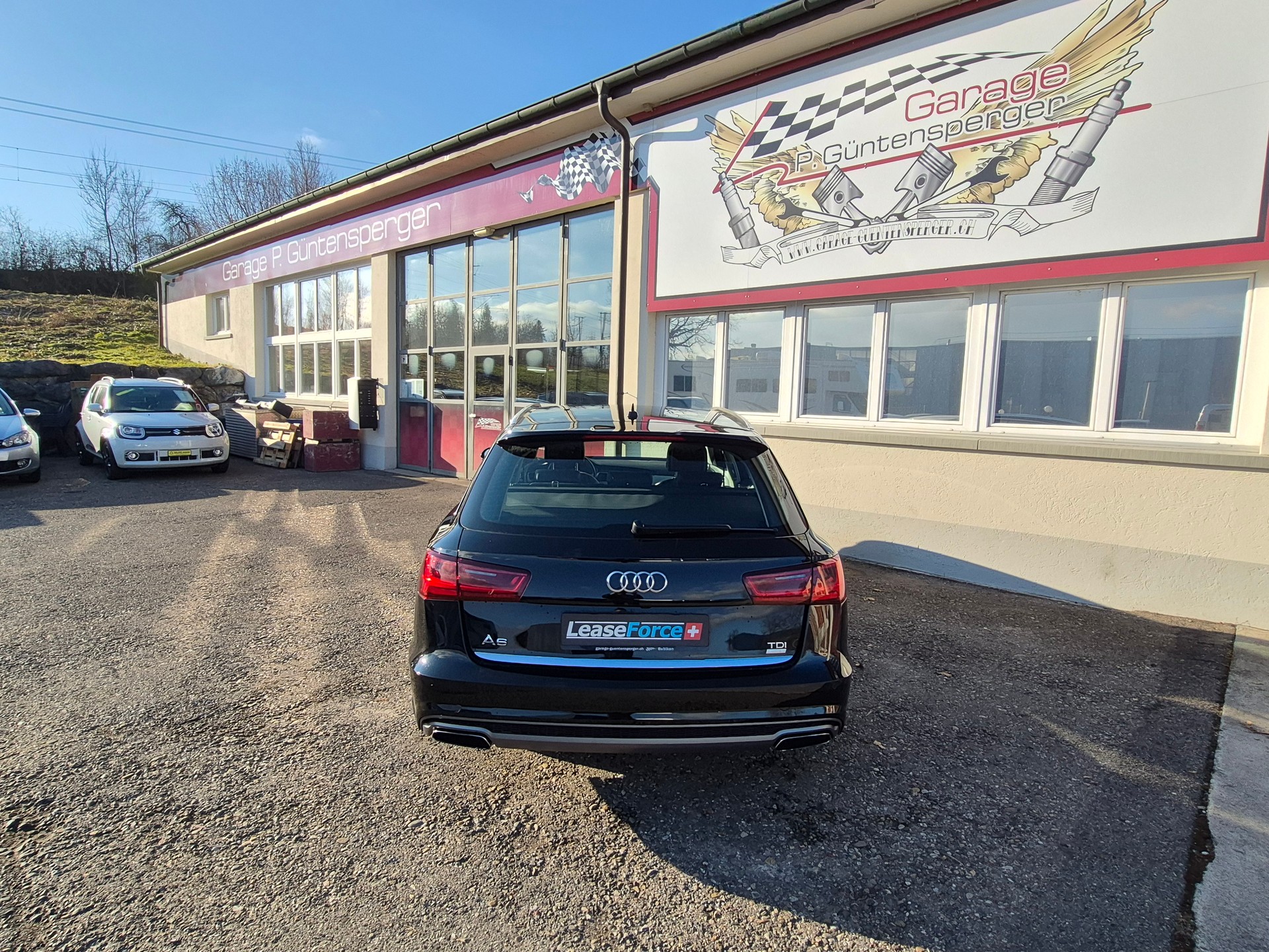 AUDI A6 Avant 2.0 TDI quattro S-tronic-image-4