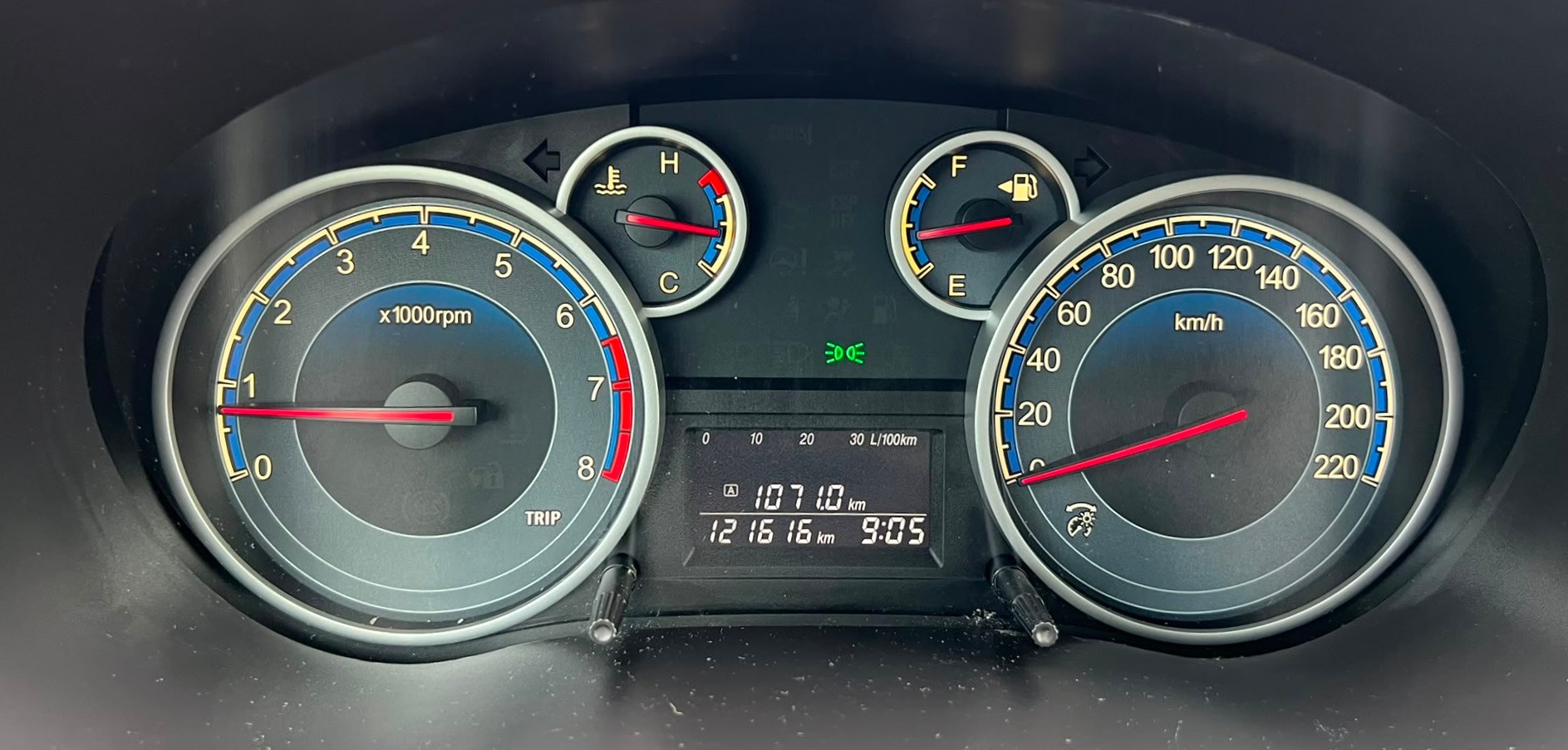 SUZUKI SX4 1.6 16V GL Piz Sulai 4WD-image-8