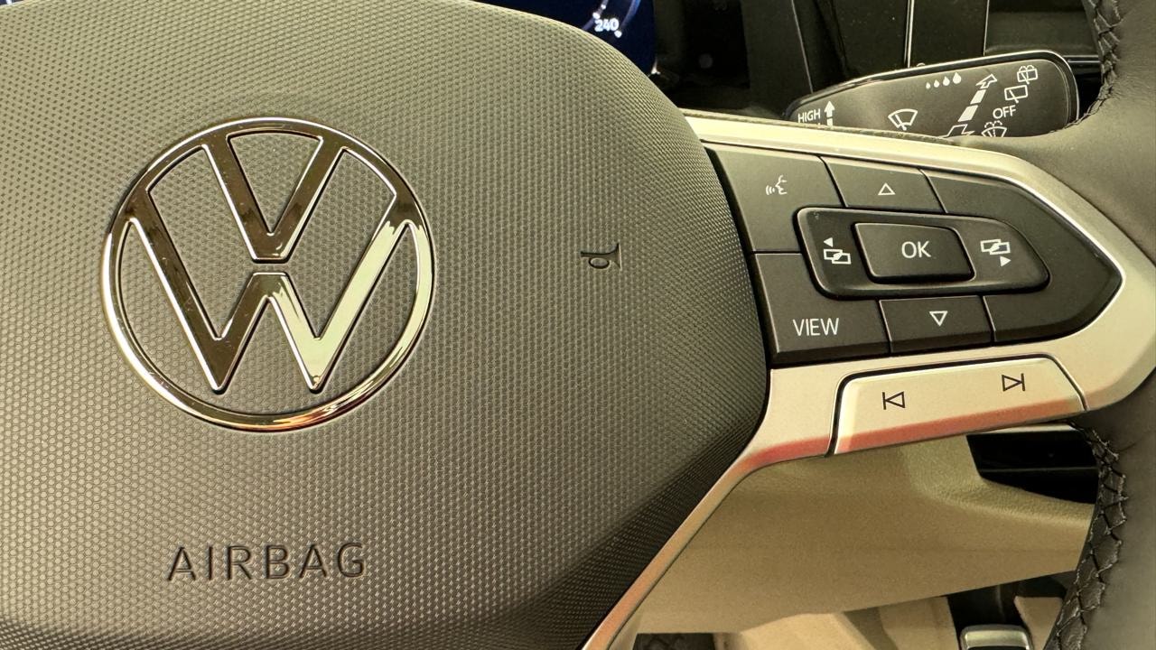VW Multivan 1.5 eHybrid Life Edition Lang DSG-image-9