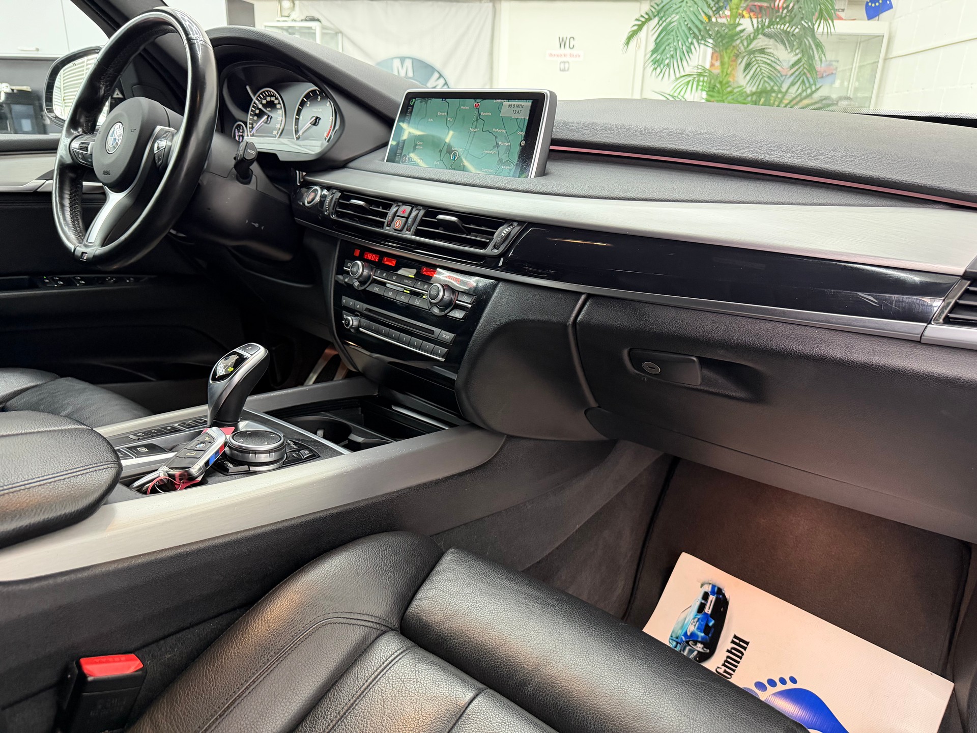 BMW X5 xDrive 30d Steptronic-image-15