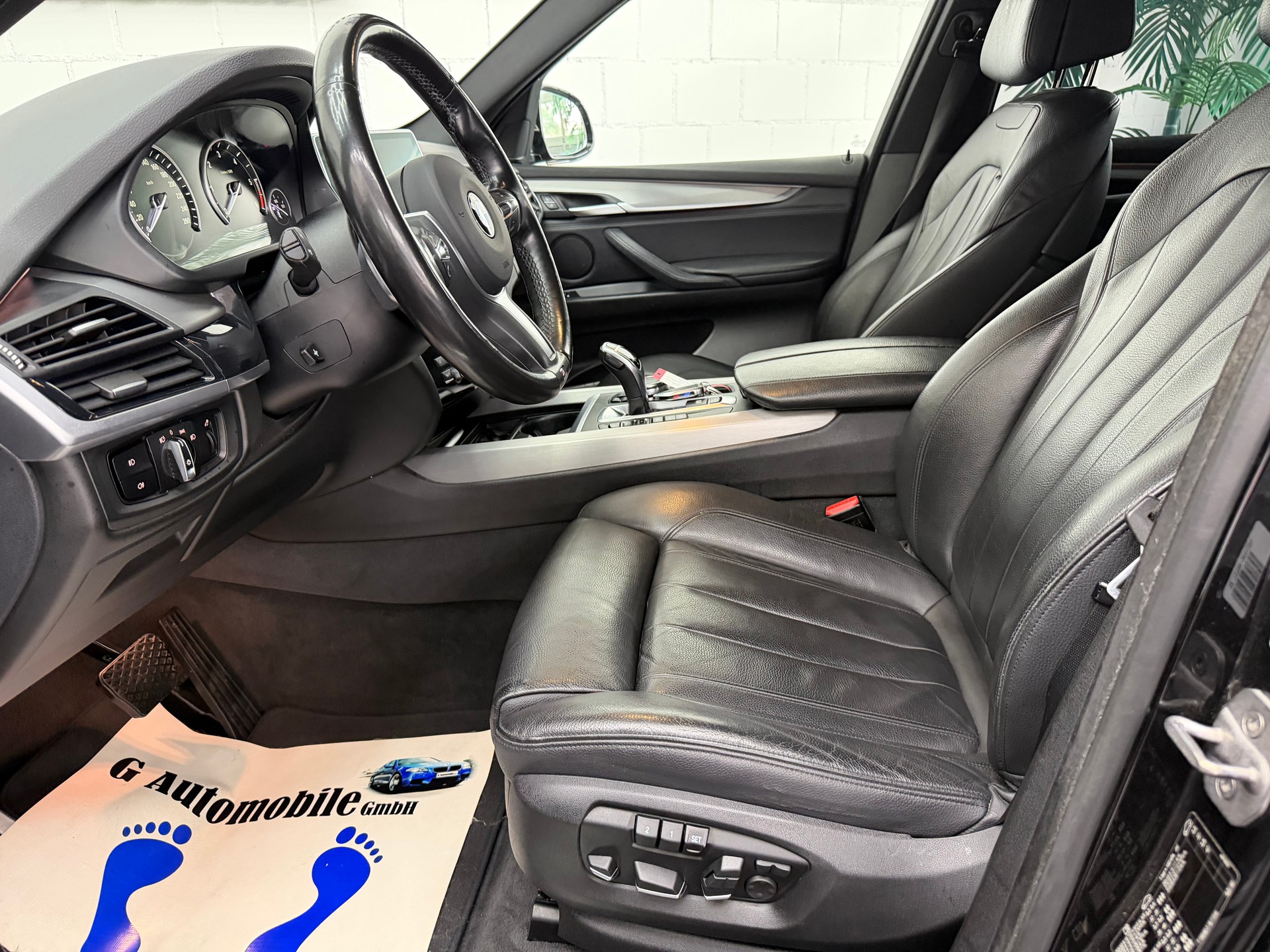 BMW X5 xDrive 30d Steptronic-image-11