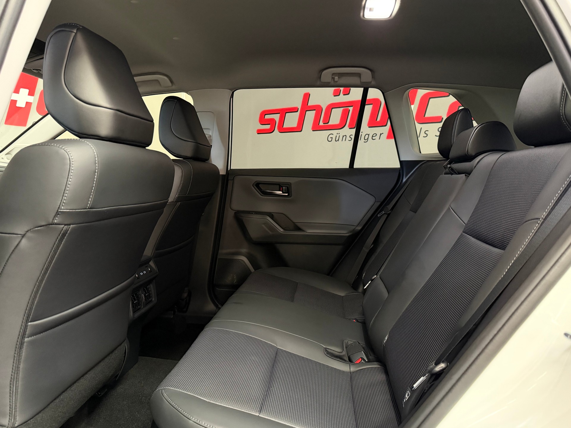 TOYOTA RAV-4 2.5 HSD Premium e-CVT AWD-image-21
