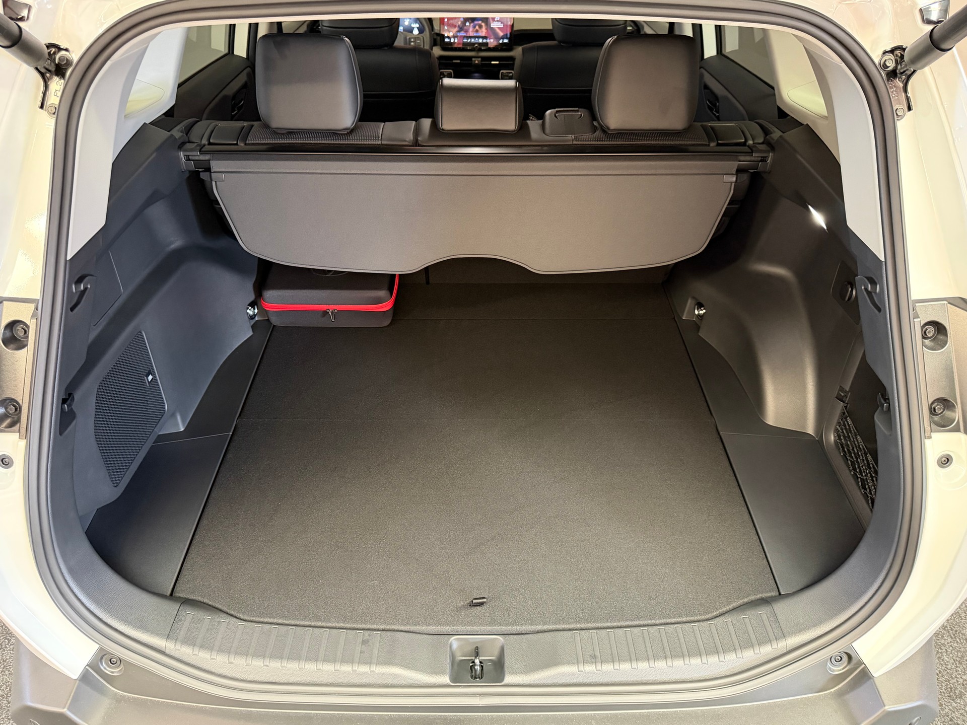 TOYOTA RAV-4 2.5 HSD Premium e-CVT AWD-image-10
