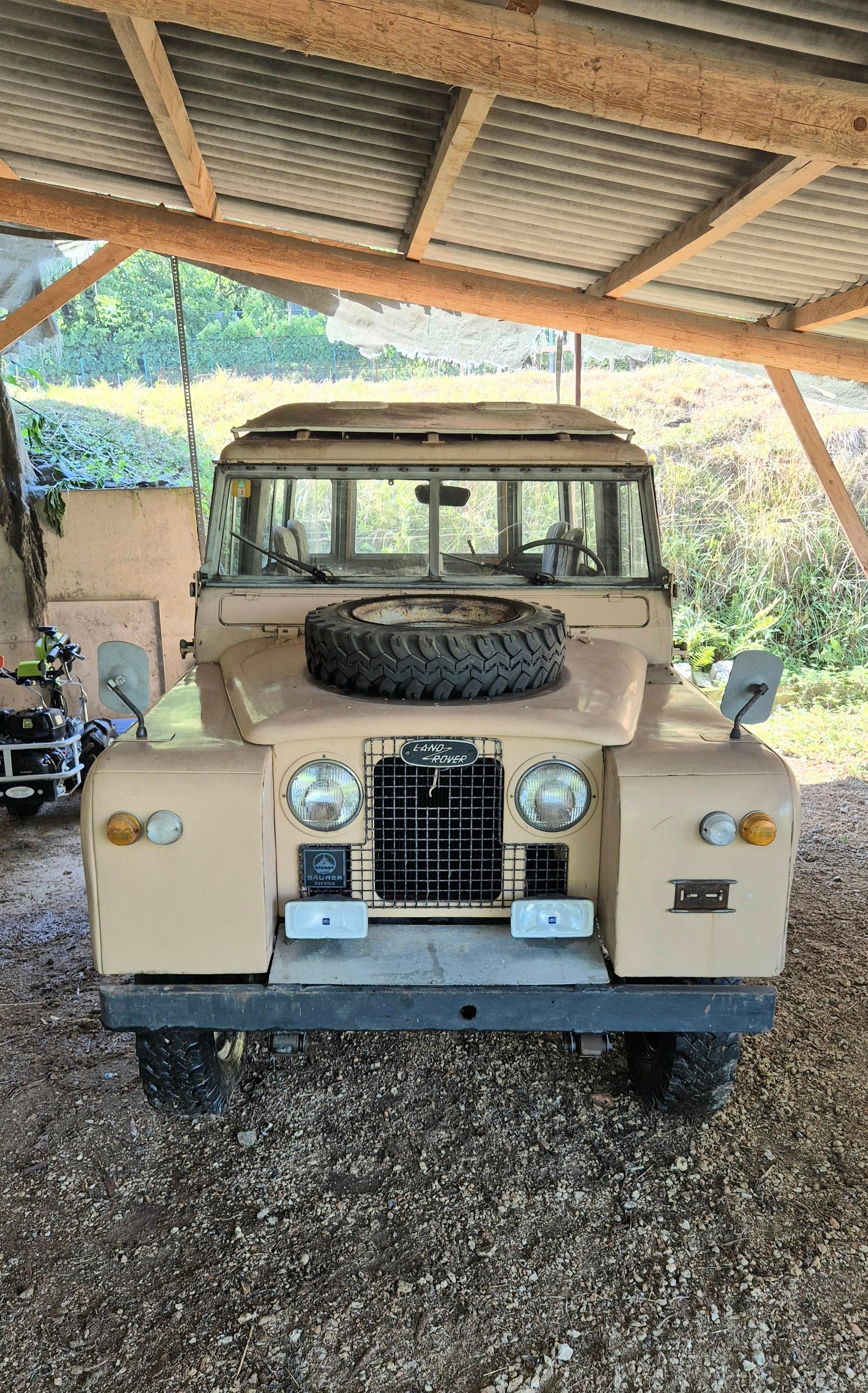 LAND ROVER Serie II A-image-0