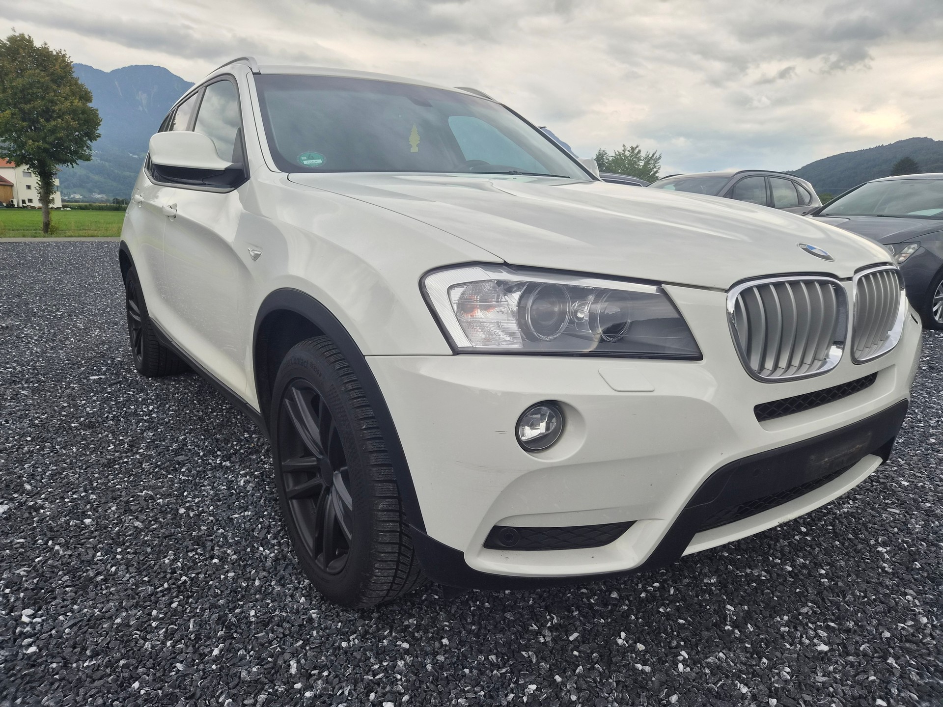 BMW X3 xDrive 28i Steptronic-image-1