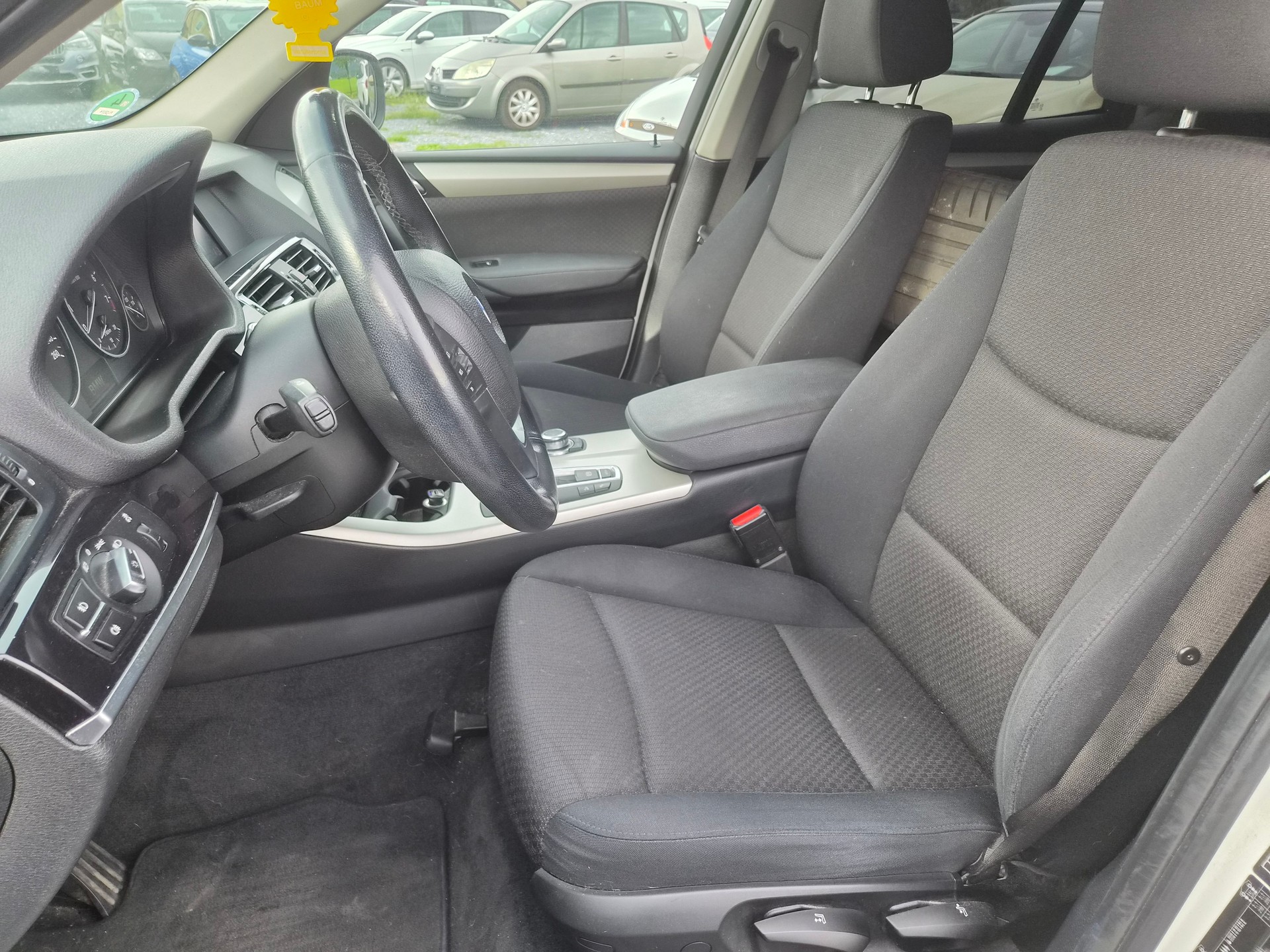 BMW X3 xDrive 28i Steptronic-image-13