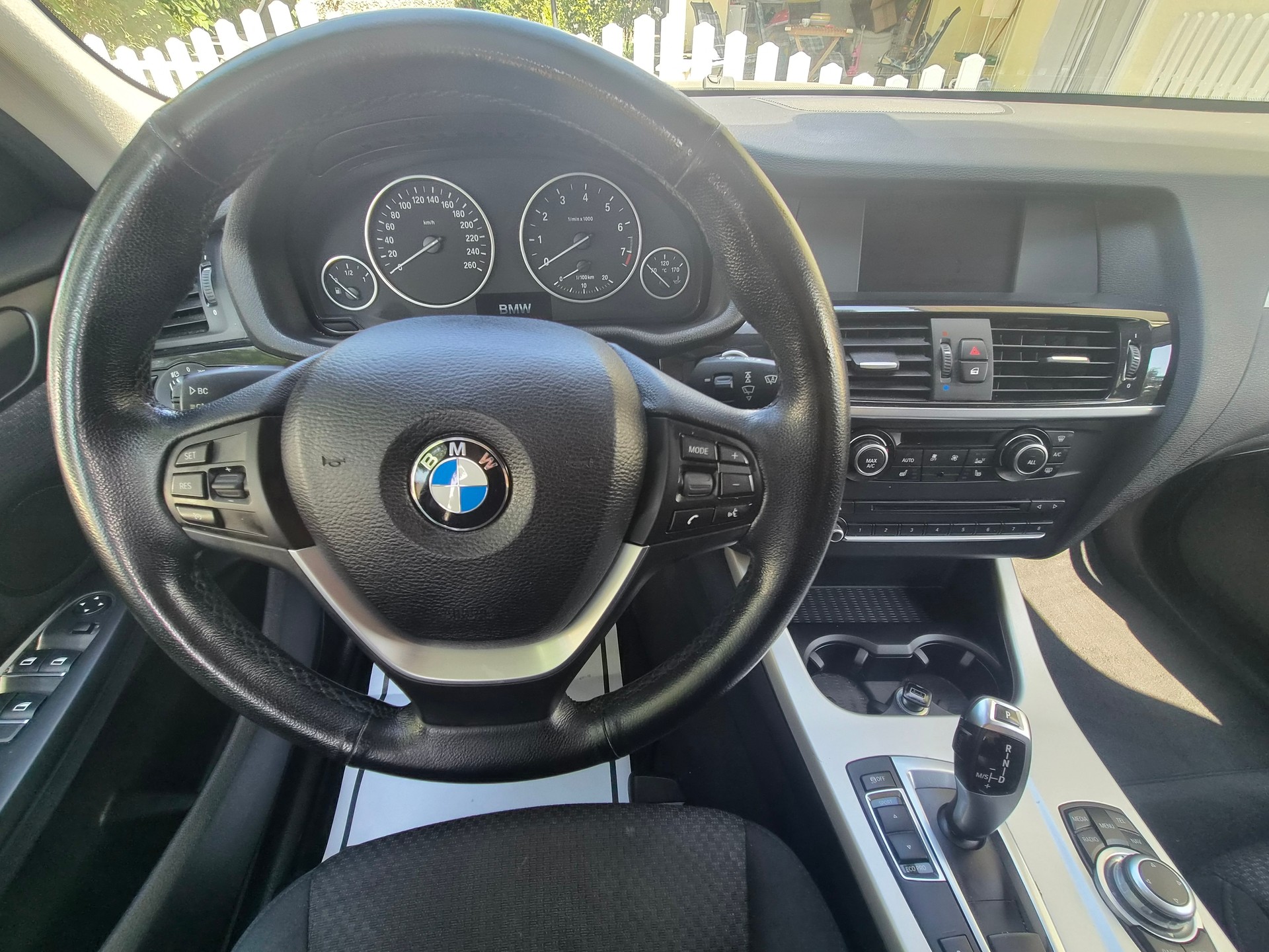 BMW X3 xDrive 28i Steptronic-image-10