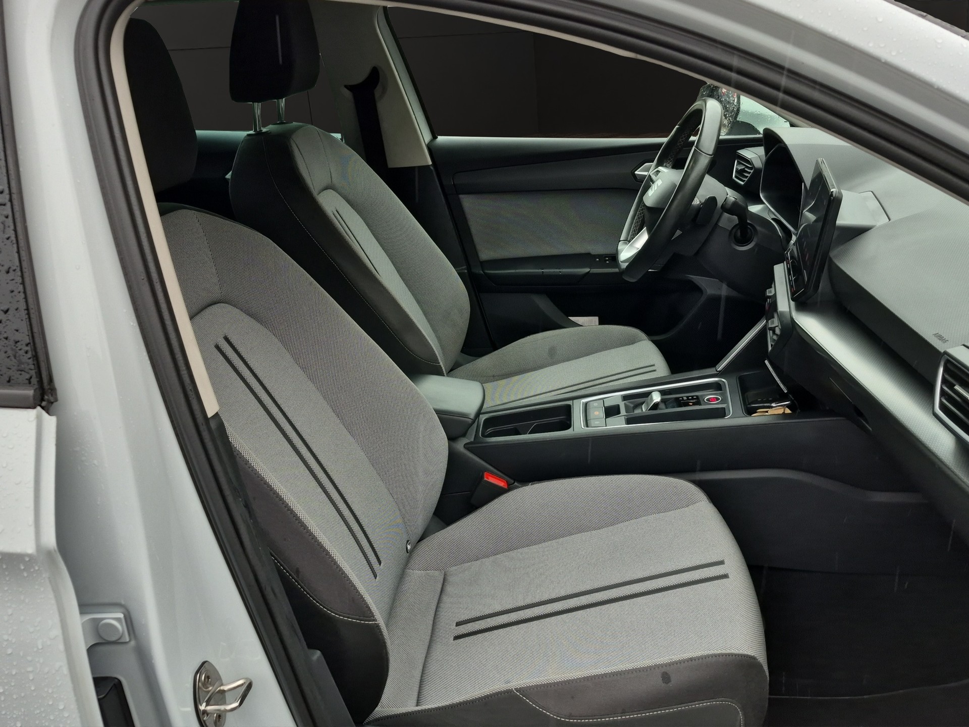 SEAT Leon ST 2.0 TDI EVO DSG Style-image-12