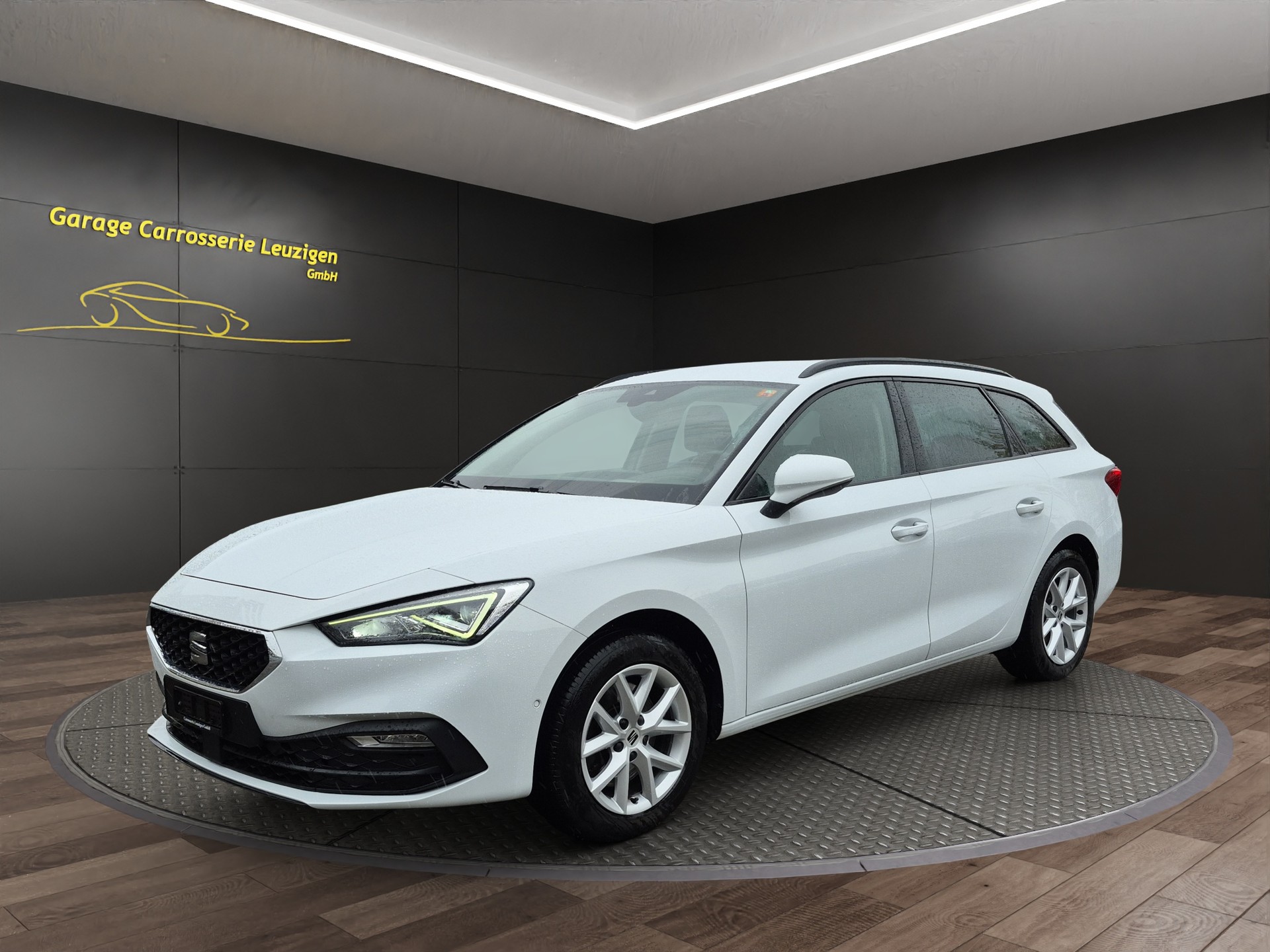 SEAT Leon ST 2.0 TDI EVO DSG Style-image-1
