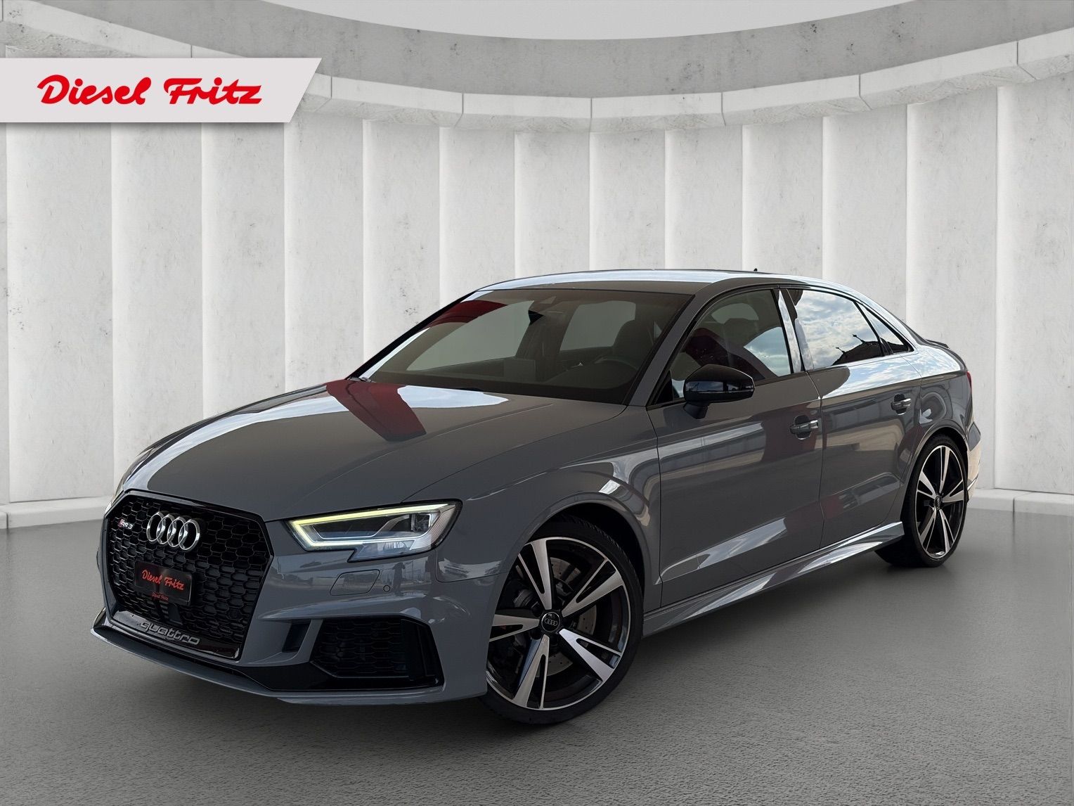 AUDI RS3 Limousine 2.5 TSI quattro S-tronic-image-0