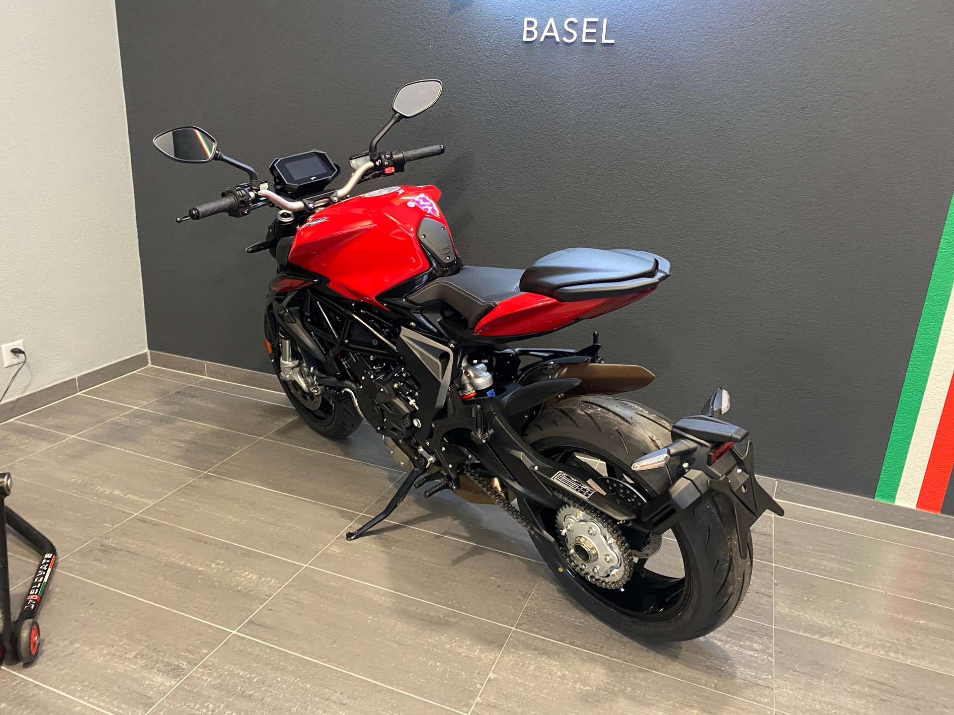 MV AGUSTA Brutale 800 Rosso 35 kW-image-7